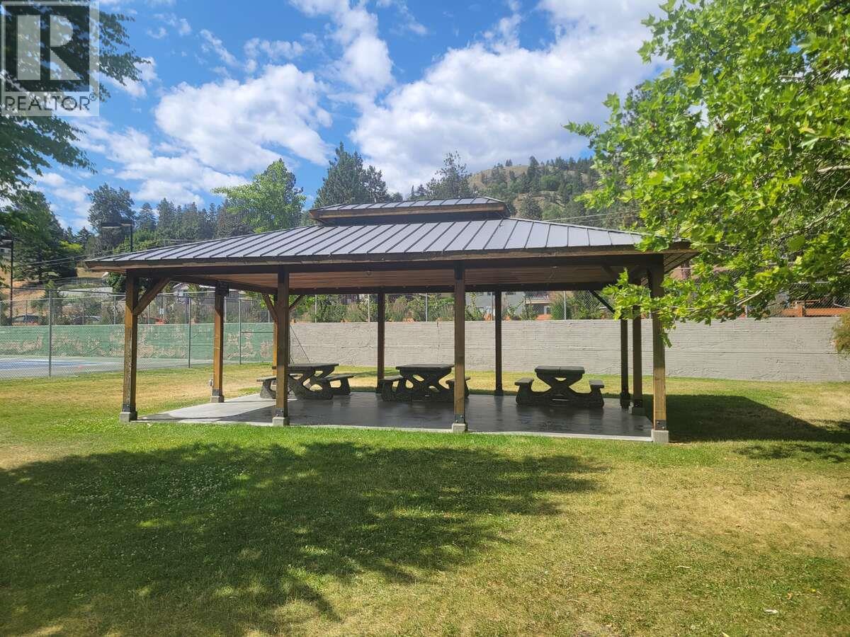 121 Alder Crescent, Kaleden, British Columbia  V0H 1K0 - Photo 8 - 10364439