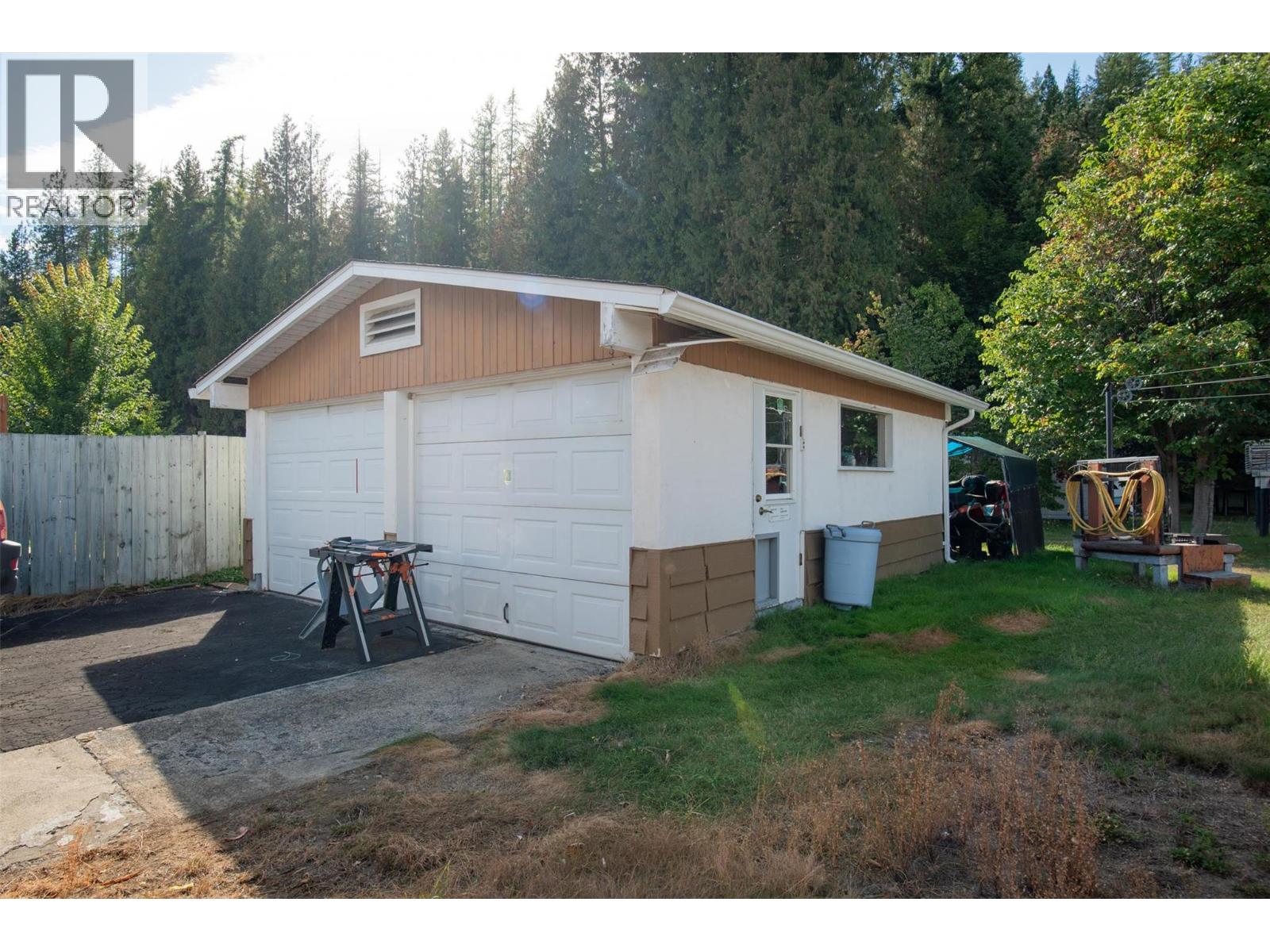 2828 9th Avenue, Castlegar, British Columbia  V1N 2Z1 - Photo 49 - 10364371