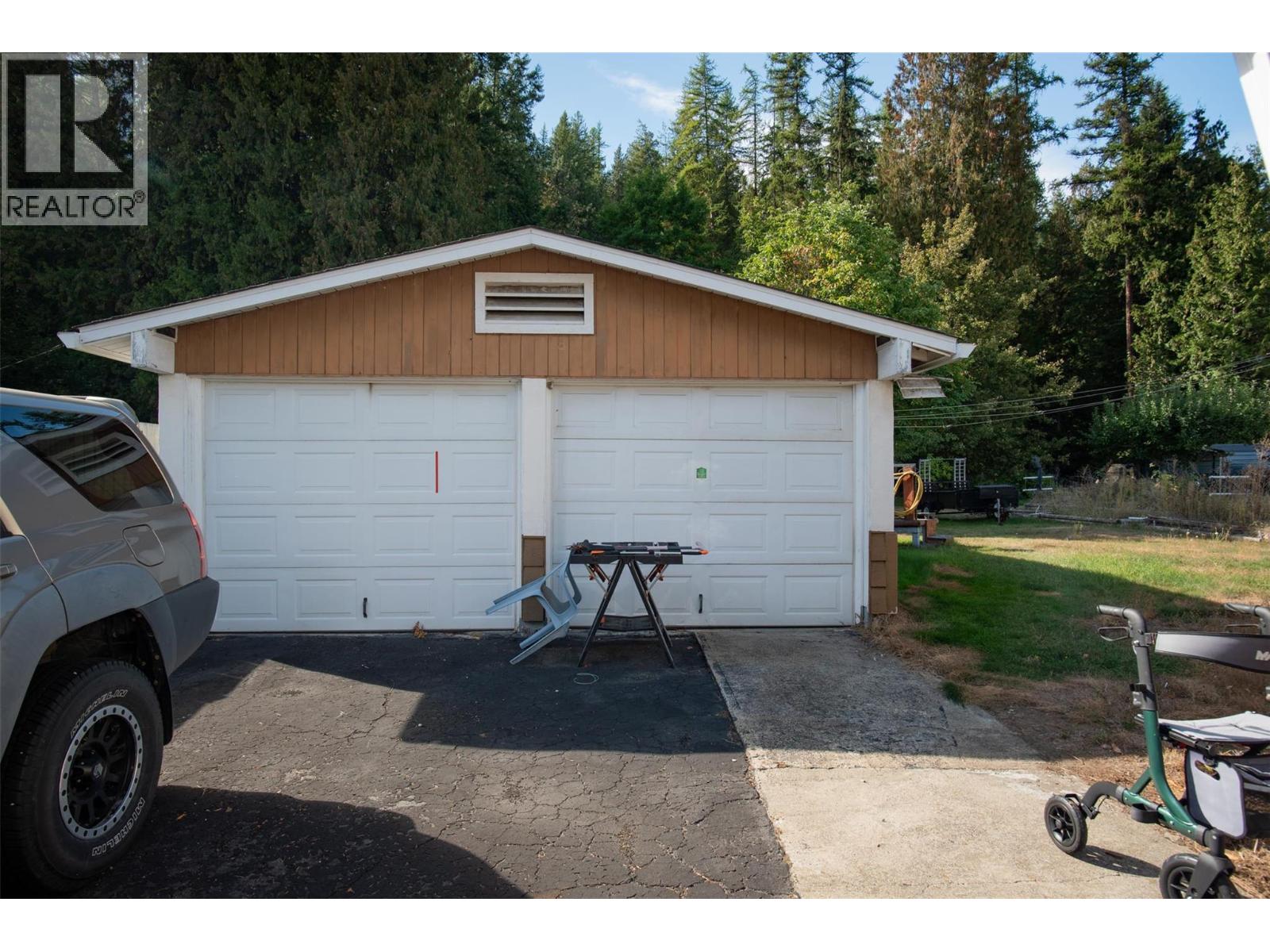 2828 9th Avenue, Castlegar, British Columbia  V1N 2Z1 - Photo 50 - 10364371