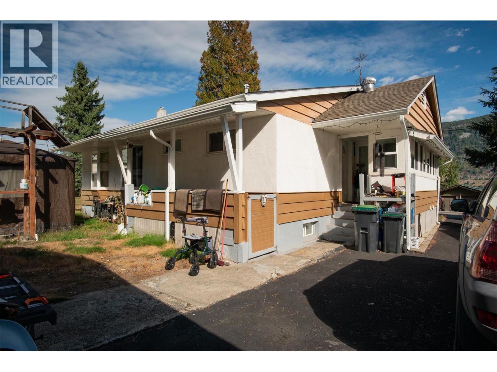 2828 9th Avenue, Castlegar, British Columbia  V1N 2Z1 - Photo 51 - 10364371