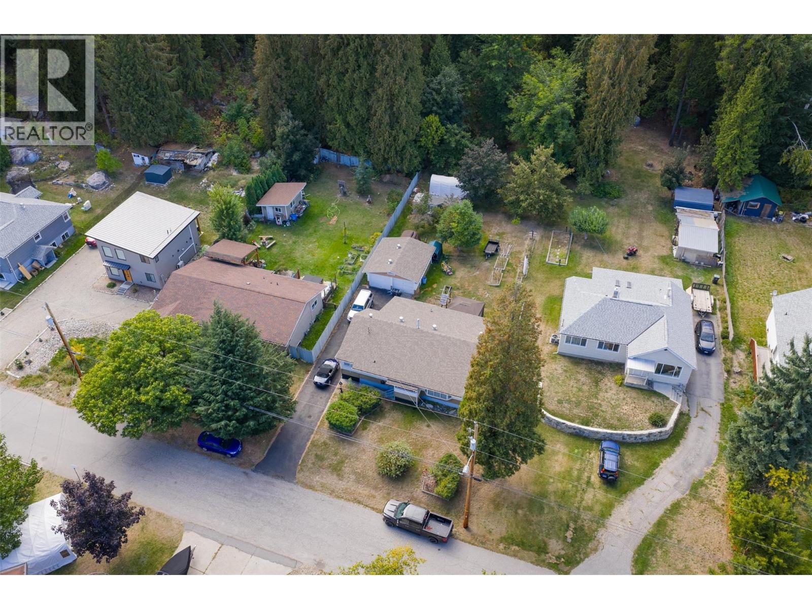 2828 9th Avenue, Castlegar, British Columbia  V1N 2Z1 - Photo 55 - 10364371