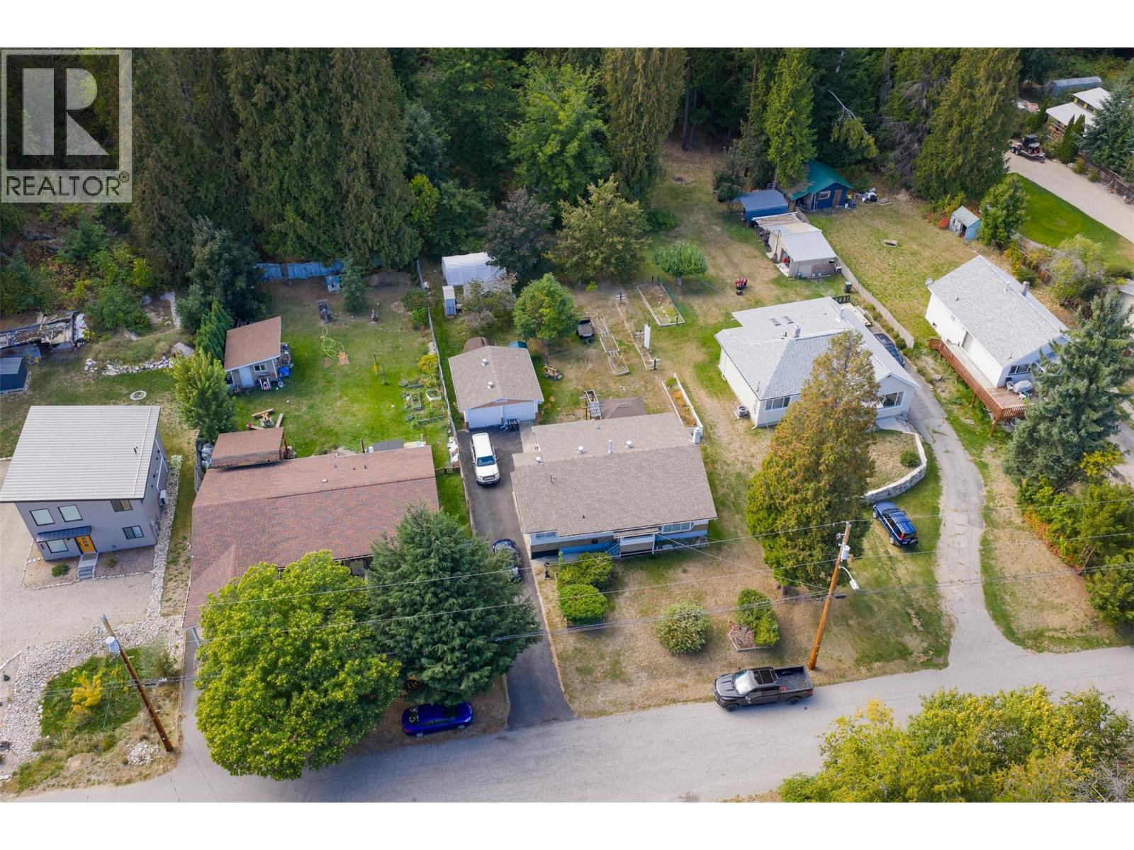 2828 9th Avenue, Castlegar, British Columbia  V1N 2Z1 - Photo 56 - 10364371