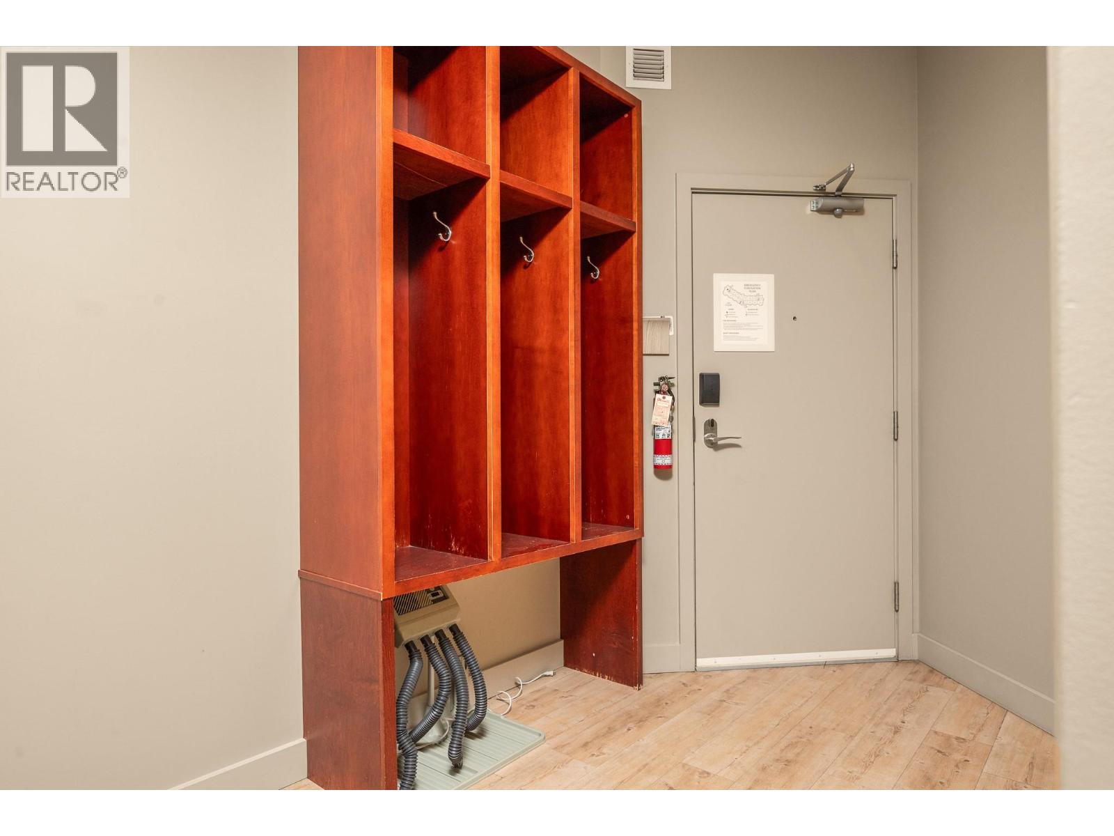 30 Monashee Road Unit# 214, Silver Star, British Columbia  V1B 0S8 - Photo 12 - 10363730