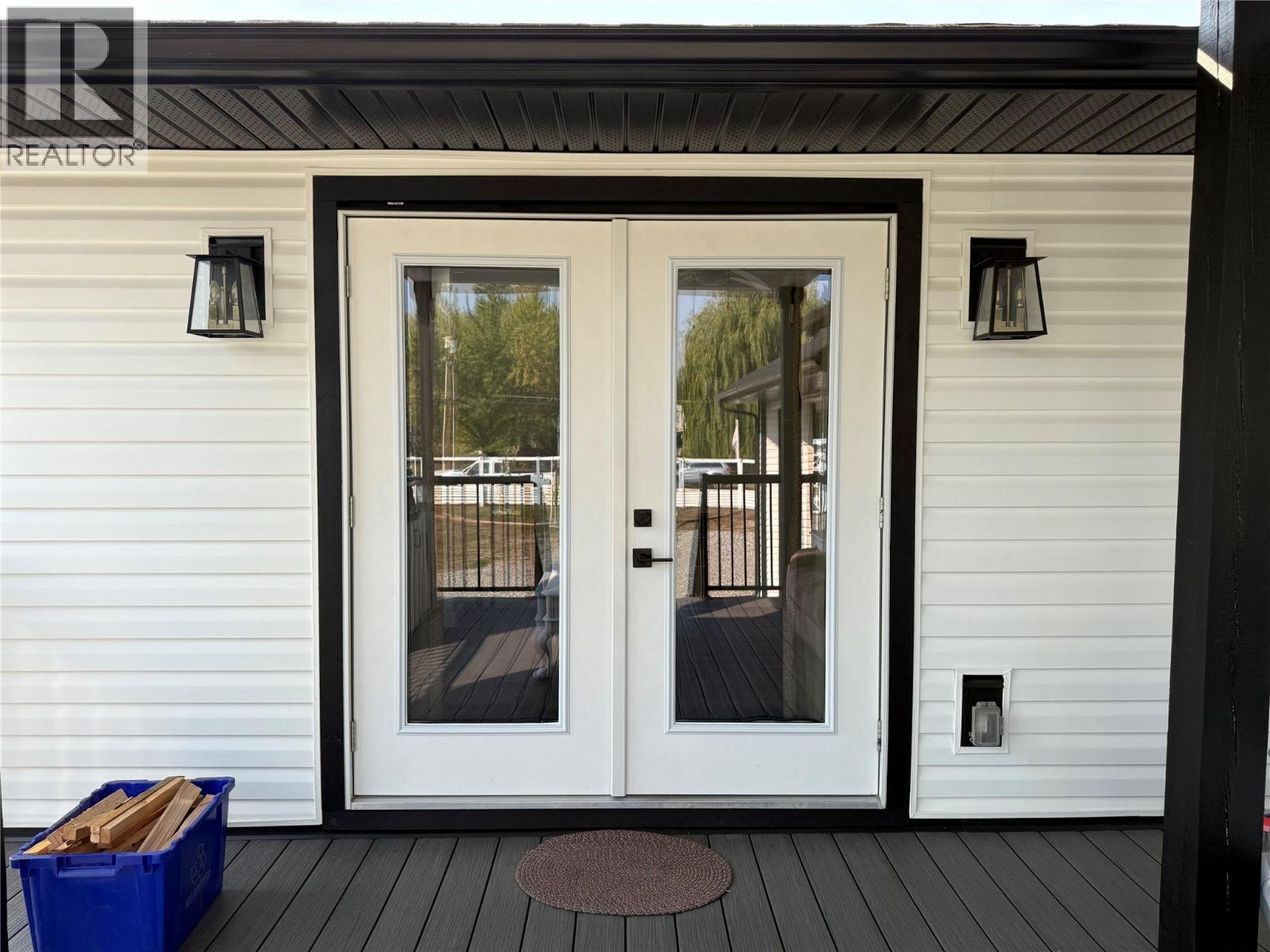 6135 12th Street, Grand Forks, British Columbia  V0H 1H0 - Photo 12 - 10364487