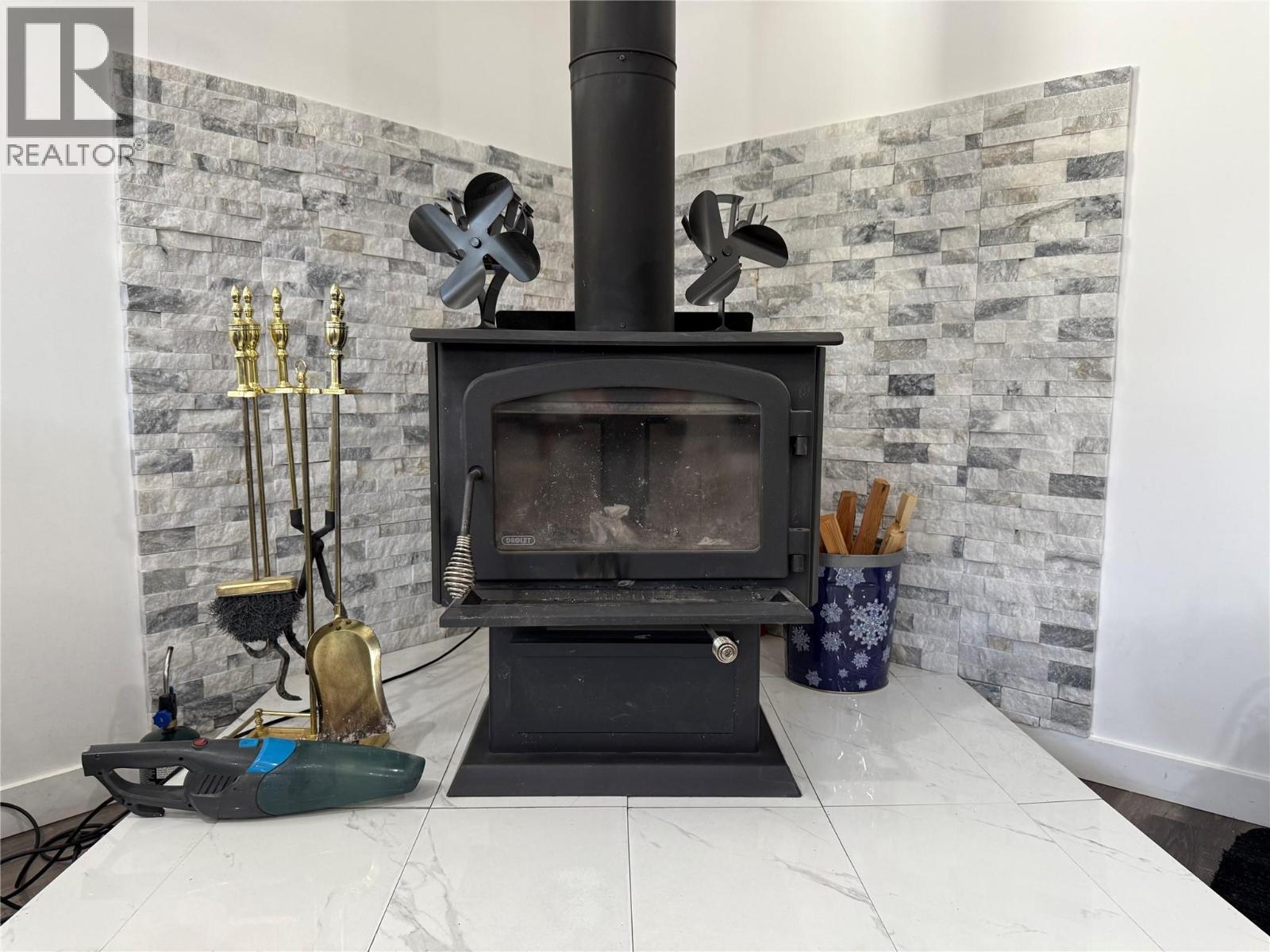 6135 12th Street, Grand Forks, British Columbia  V0H 1H0 - Photo 17 - 10364487