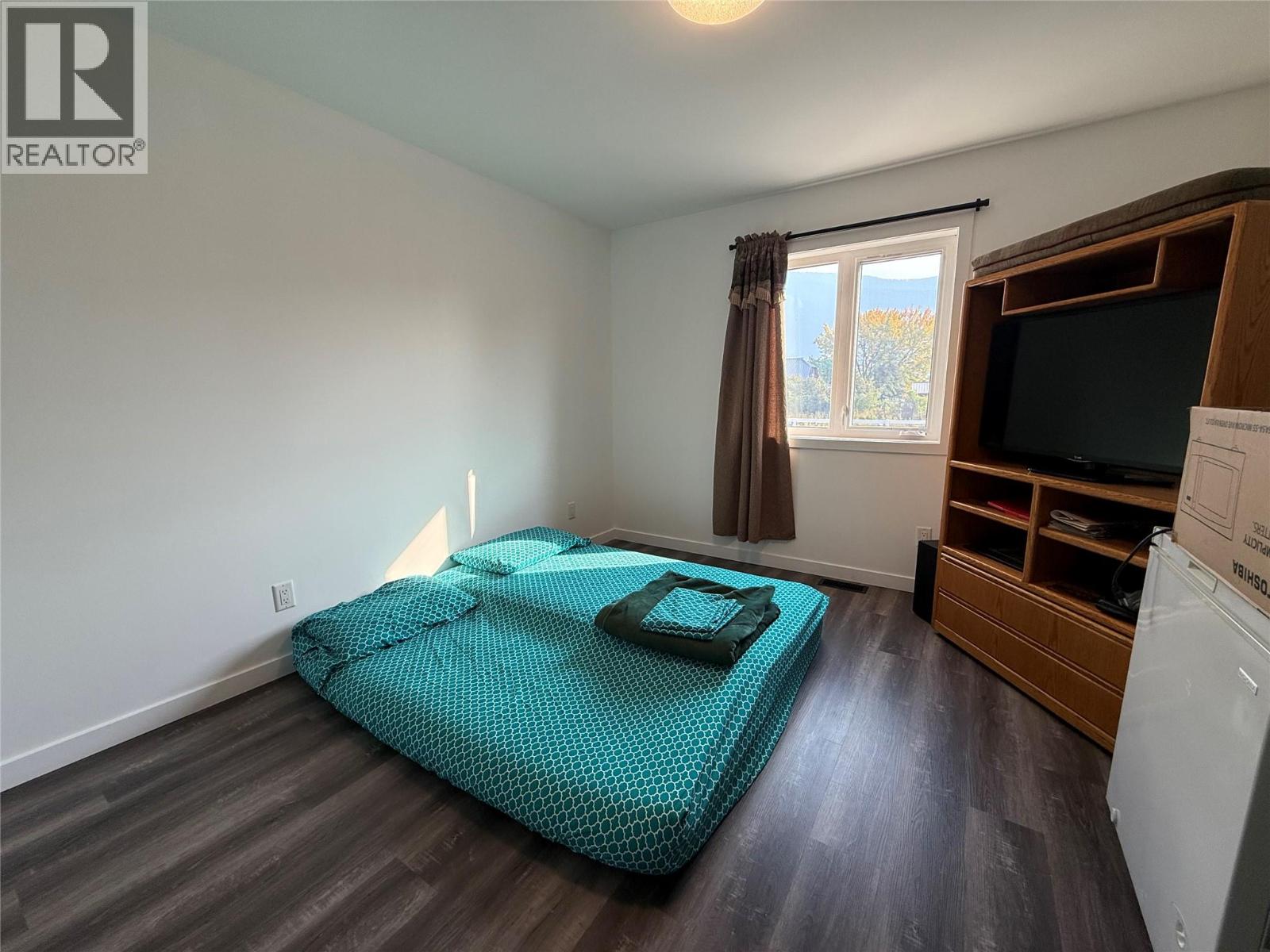 6135 12th Street, Grand Forks, British Columbia  V0H 1H0 - Photo 29 - 10364487
