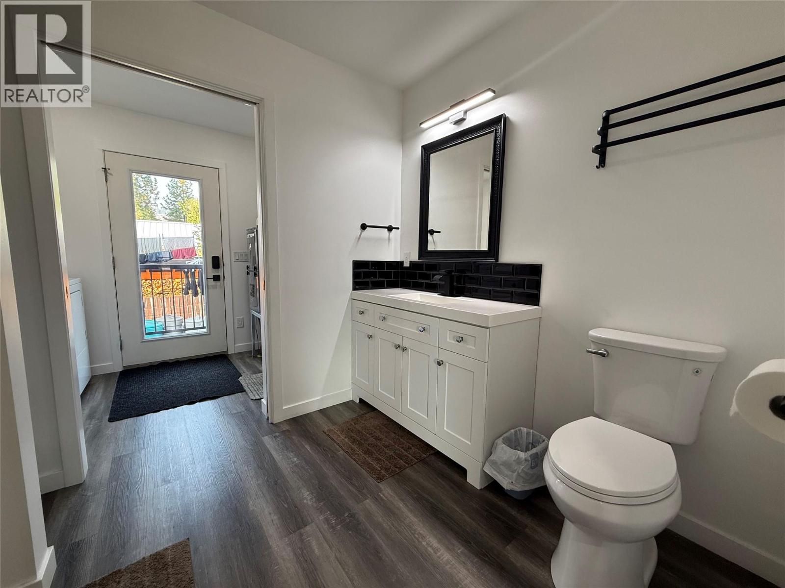 6135 12th Street, Grand Forks, British Columbia  V0H 1H0 - Photo 32 - 10364487