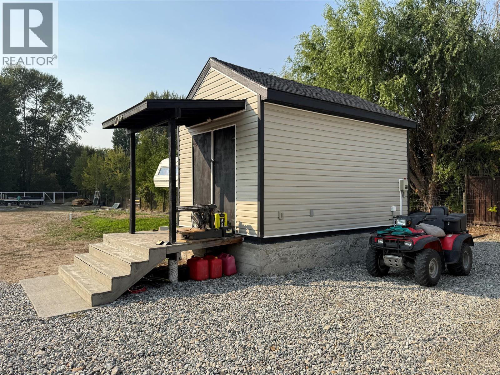 6135 12th Street, Grand Forks, British Columbia  V0H 1H0 - Photo 50 - 10364487