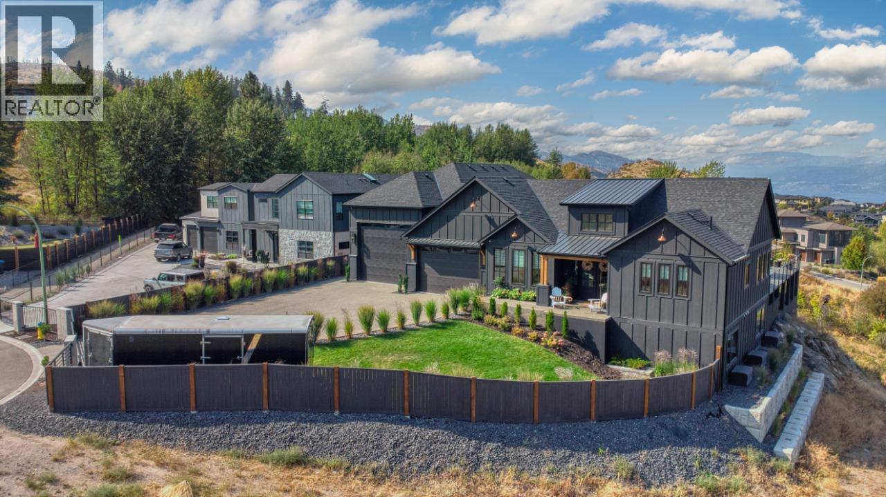 652 Trumpeter Road, Kelowna, British Columbia  V1W 4L6 - Photo 4 - 10364530