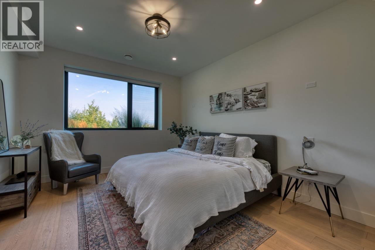 652 Trumpeter Road, Kelowna, British Columbia  V1W 4L6 - Photo 52 - 10364530