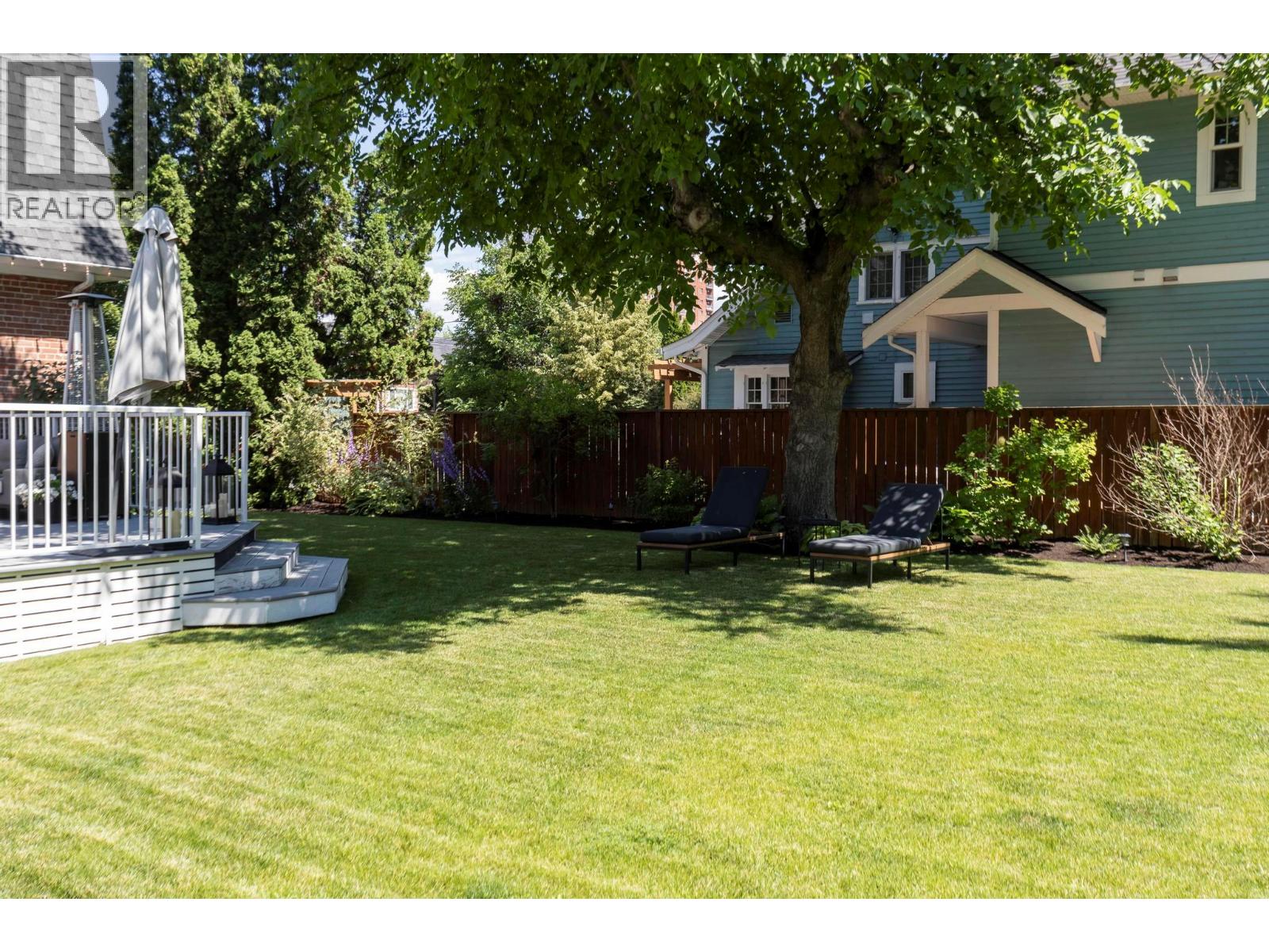 1001 Lawrence Avenue, Kelowna, British Columbia  V1Y 6M3 - Photo 35 - 10364522