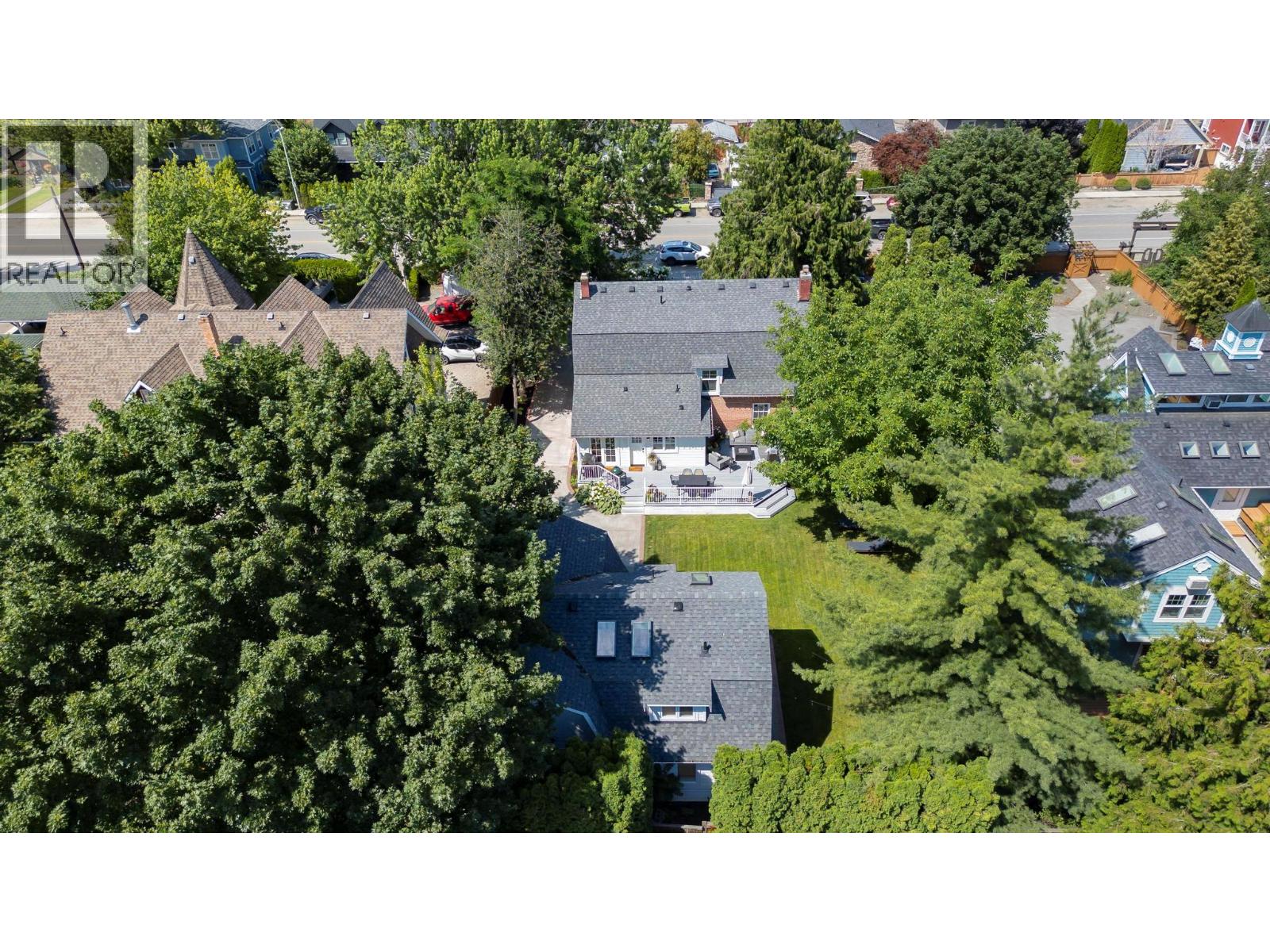 1001 Lawrence Avenue, Kelowna, British Columbia  V1Y 6M3 - Photo 56 - 10364522