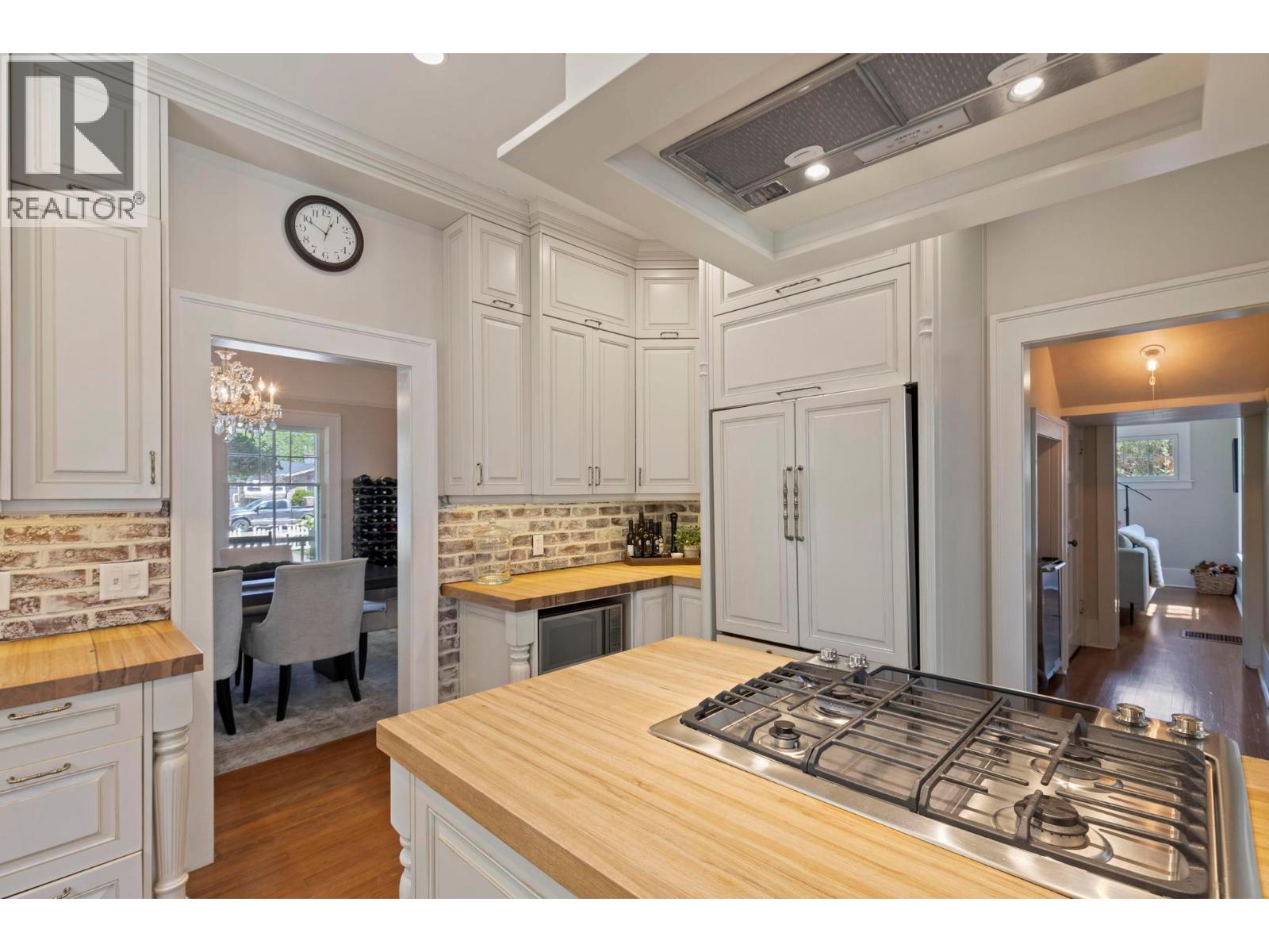 1001 Lawrence Avenue, Kelowna, British Columbia  V1Y 6M3 - Photo 7 - 10364522