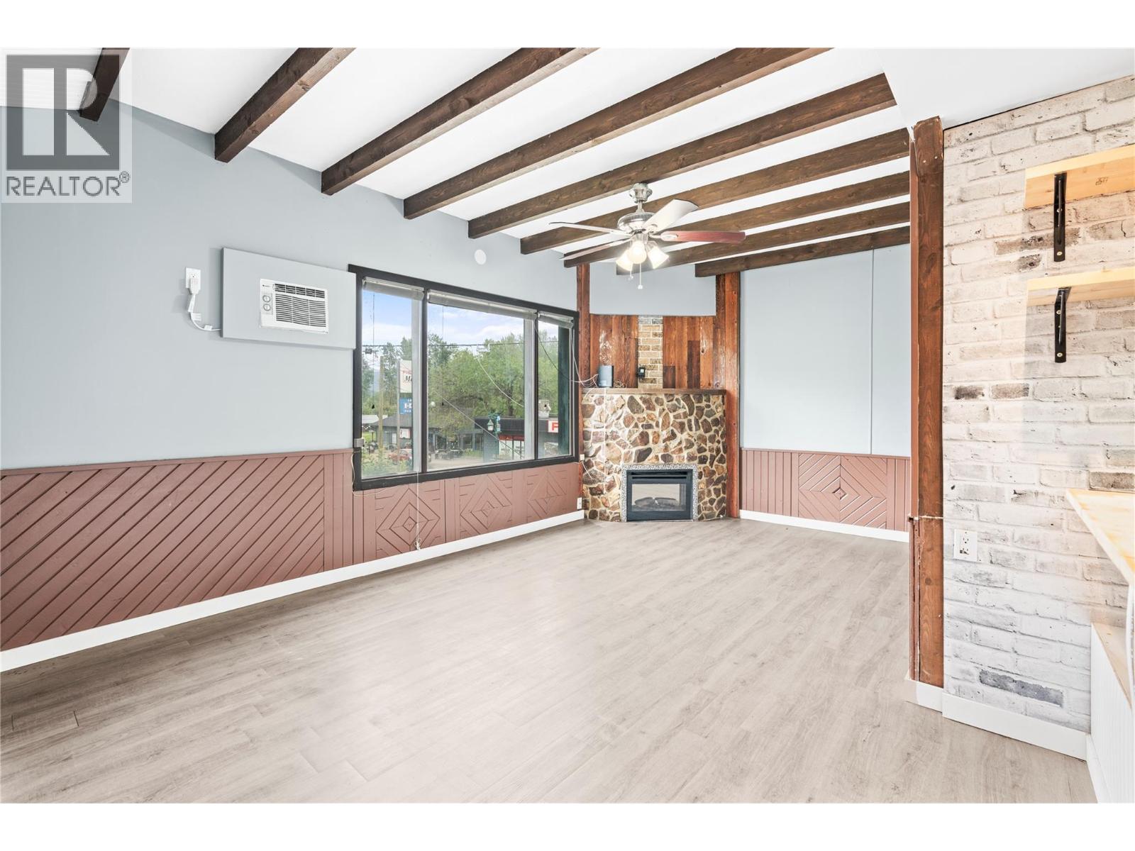 1961 Vernon Street, Lumby, British Columbia  V0E 2G0 - Photo 26 - 10364385