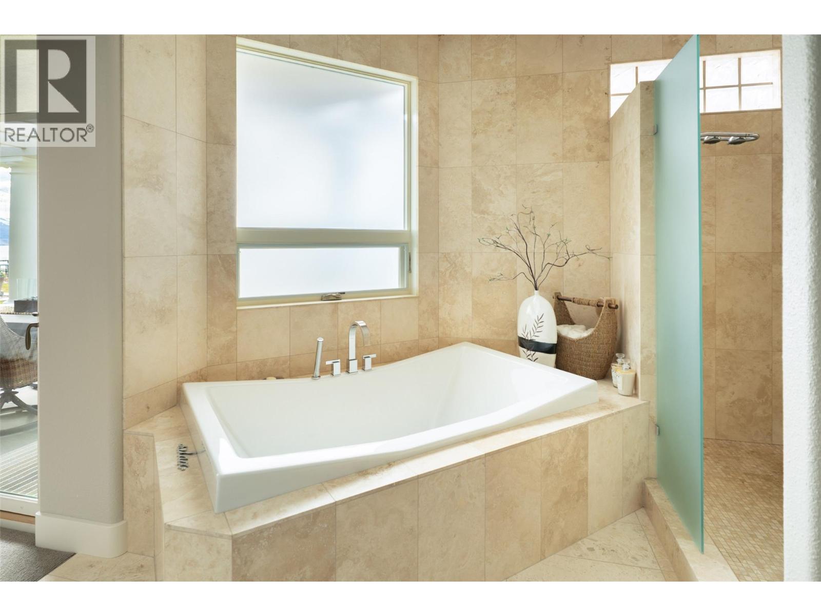 4458a Lakeland Road, Kelowna, British Columbia  V1W 1C9 - Photo 41 - 10364601