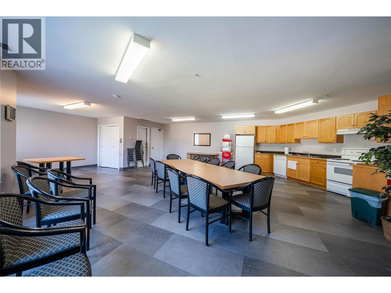 6805 Cottonwood Drive Unit# 300, Osoyoos, British Columbia  V0H 1V3 - Photo 43 - 10363687