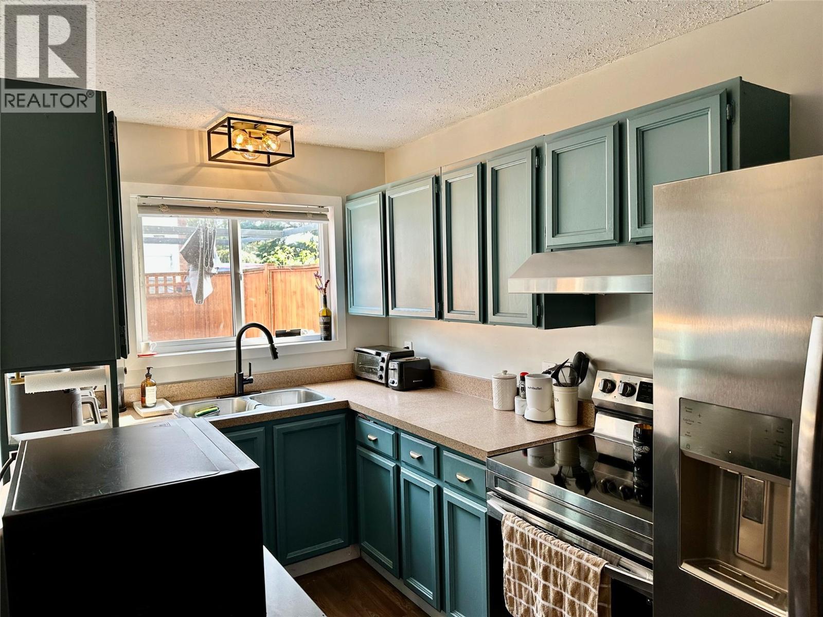 6435 Park Drive Unit# 6, Oliver, British Columbia  V0H 1T0 - Photo 2 - 10364571