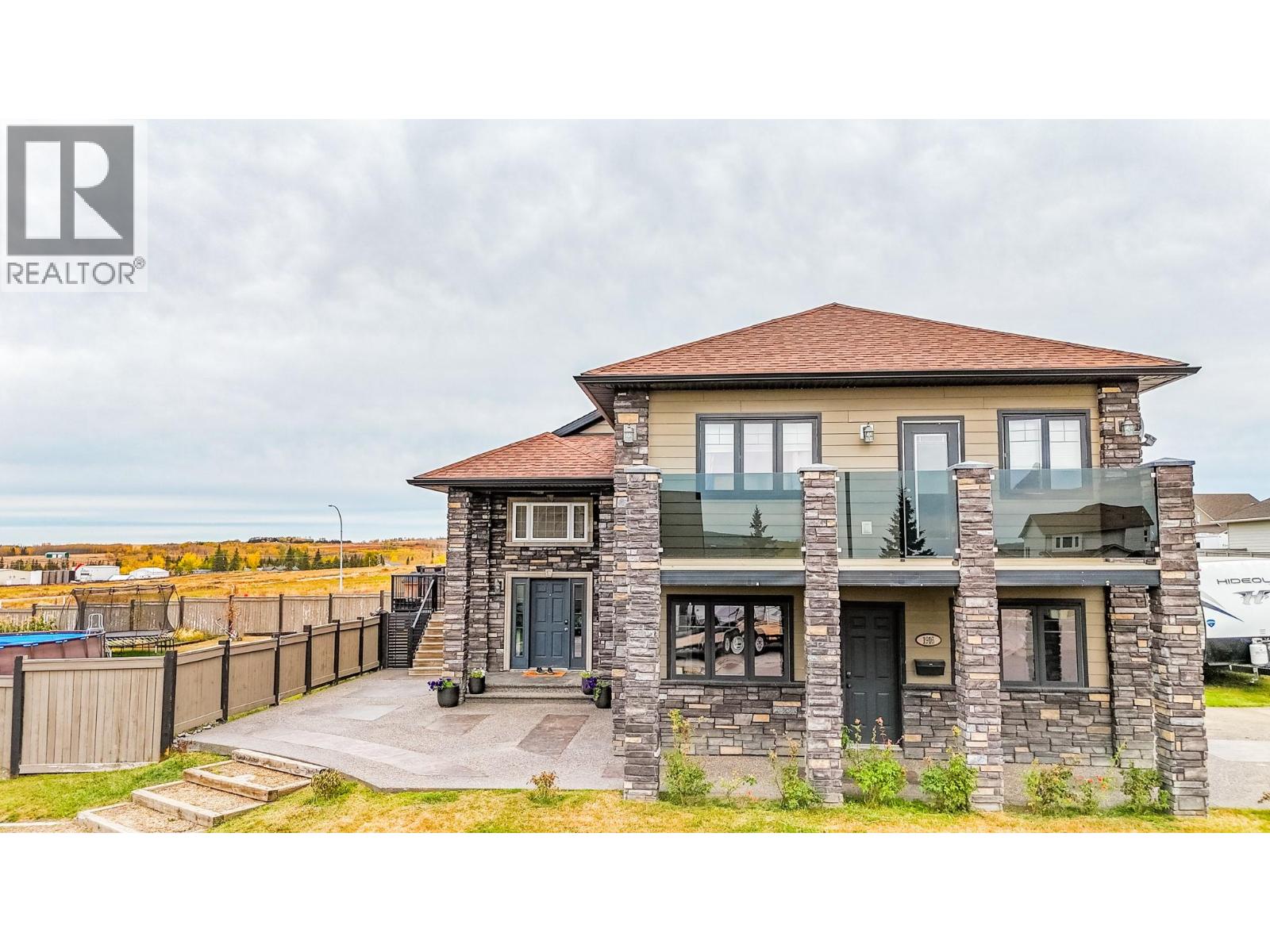 1916/1920 87 Avenue, Dawson Creek, British Columbia  V1G 4T8 - Photo 1 - 10364629