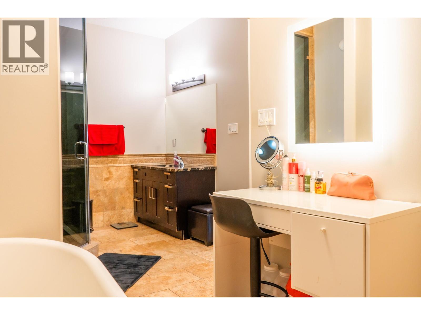 1916/1920 87 Avenue, Dawson Creek, British Columbia  V1G 4T8 - Photo 14 - 10364629