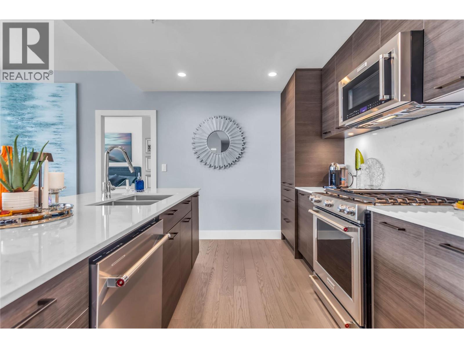 1181 Sunset Drive Unit# 2004, Kelowna, British Columbia  V1Y 0L4 - Photo 7 - 10364502