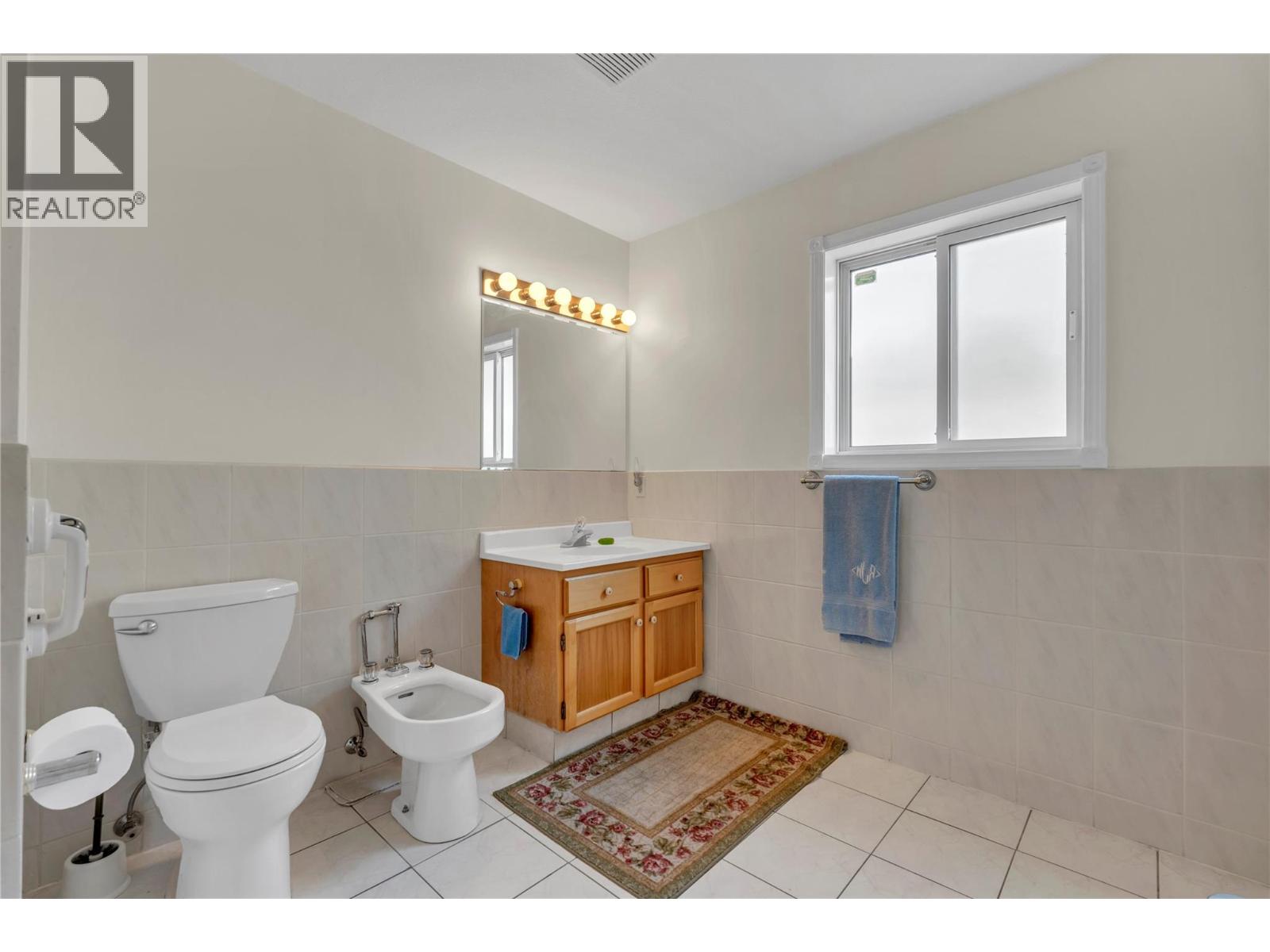 250 Lower Bench Road, Penticton, British Columbia  V2A 1A8 - Photo 48 - 10364209