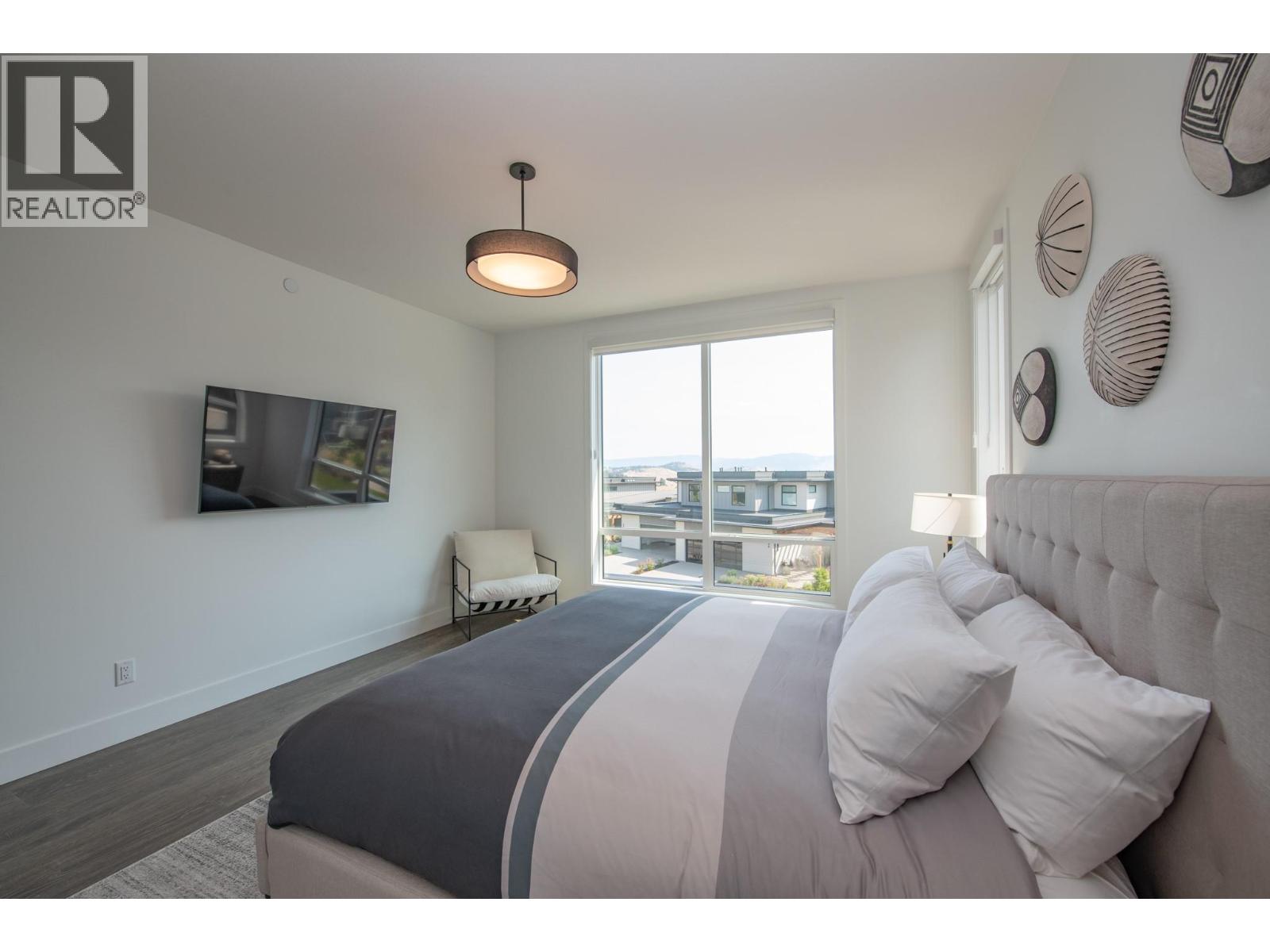 105 Predator Ridge Drive Unit# 4, Vernon, British Columbia  V1H 0A5 - Photo 31 - 10364310