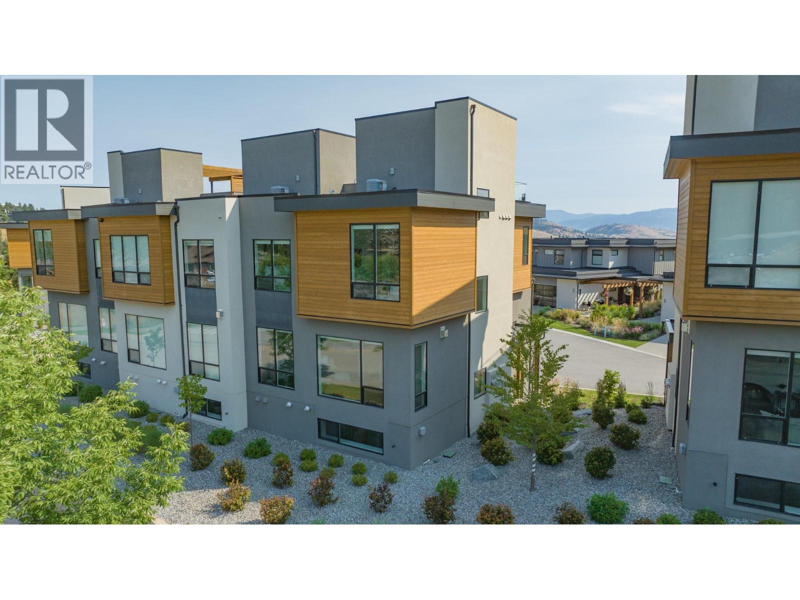 105 Predator Ridge Drive Unit# 4, Vernon, British Columbia  V1H 0A5 - Photo 63 - 10364310