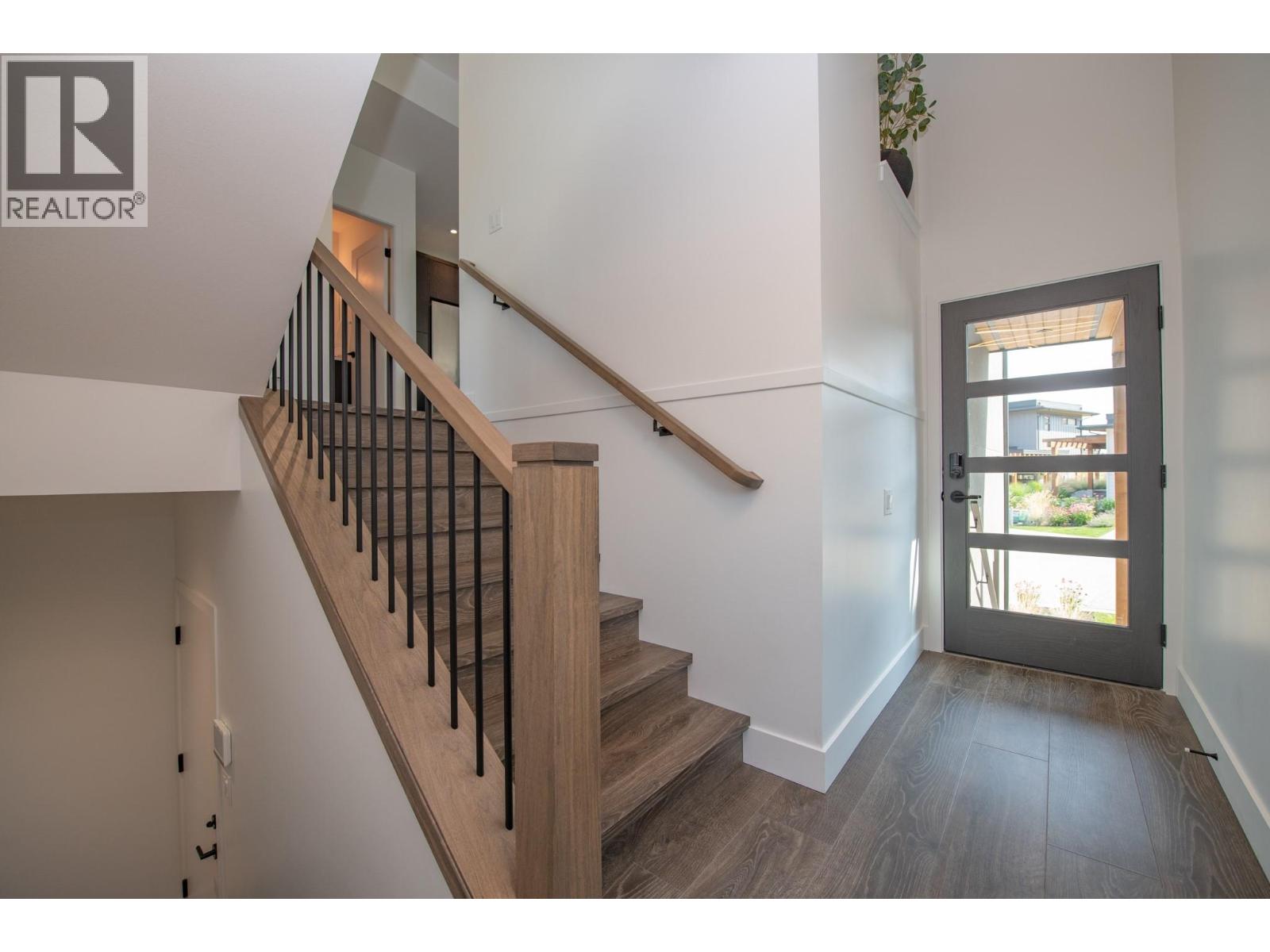 105 Predator Ridge Drive Unit# 4, Vernon, British Columbia  V1H 0A5 - Photo 7 - 10364310