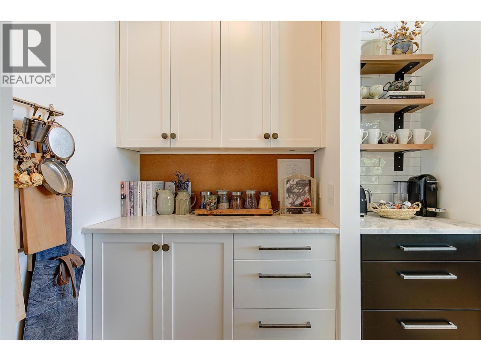 763 Barnaby Road, Kelowna, British Columbia  V1W 4N9 - Photo 25 - 10363332