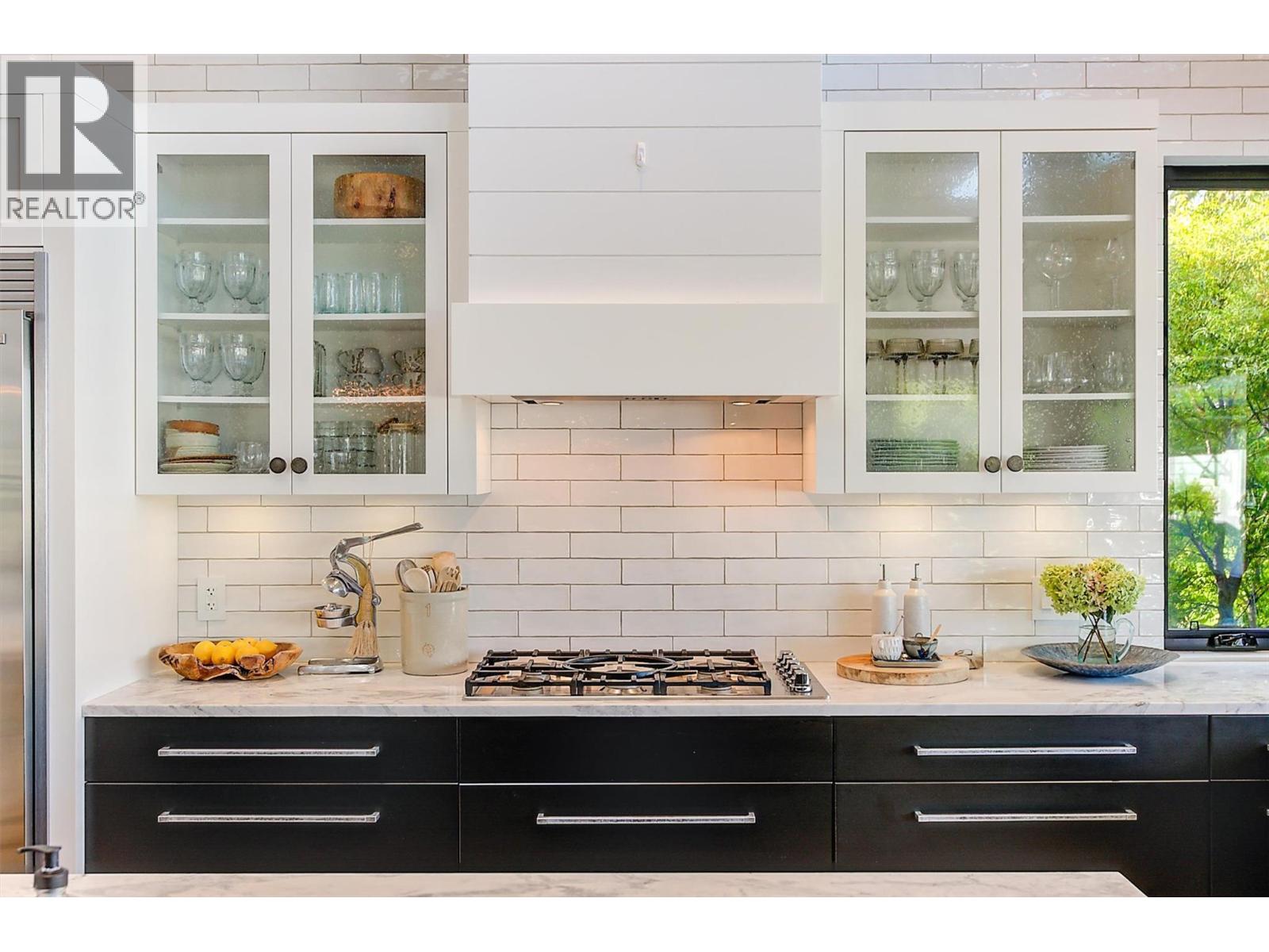 763 Barnaby Road, Kelowna, British Columbia  V1W 4N9 - Photo 26 - 10363332