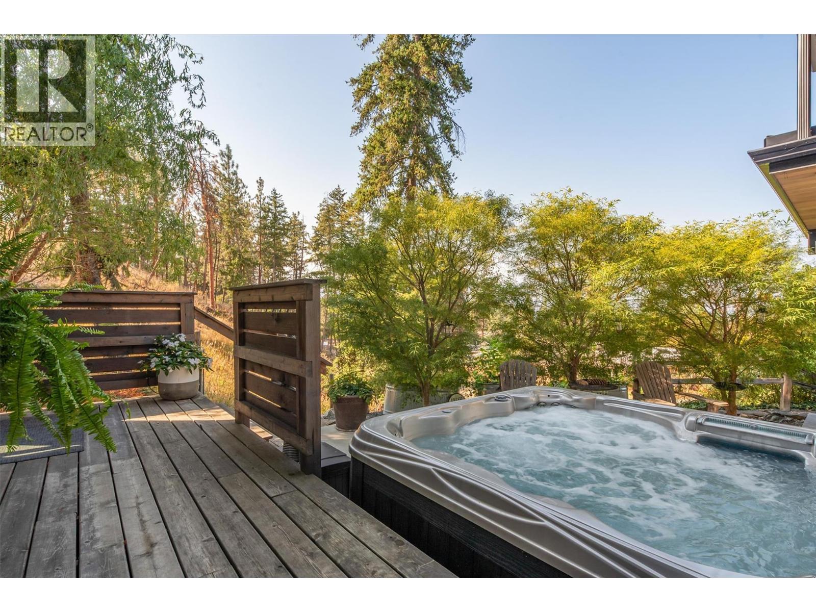 763 Barnaby Road, Kelowna, British Columbia  V1W 4N9 - Photo 47 - 10363332