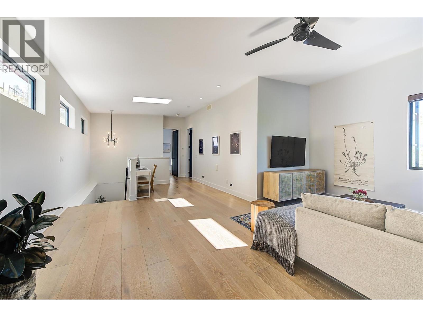 763 Barnaby Road, Kelowna, British Columbia  V1W 4N9 - Photo 68 - 10363332