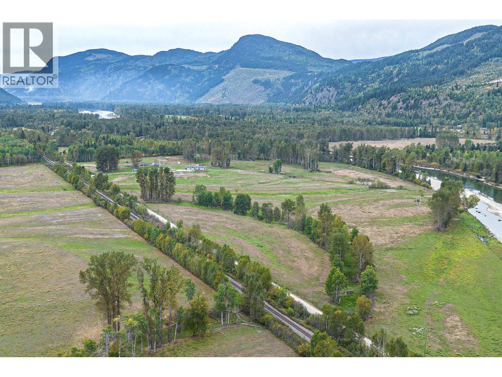 2804 Auldgirth Road, Clearwater, British Columbia  V0E 1N0 - Photo 1 - 10364654