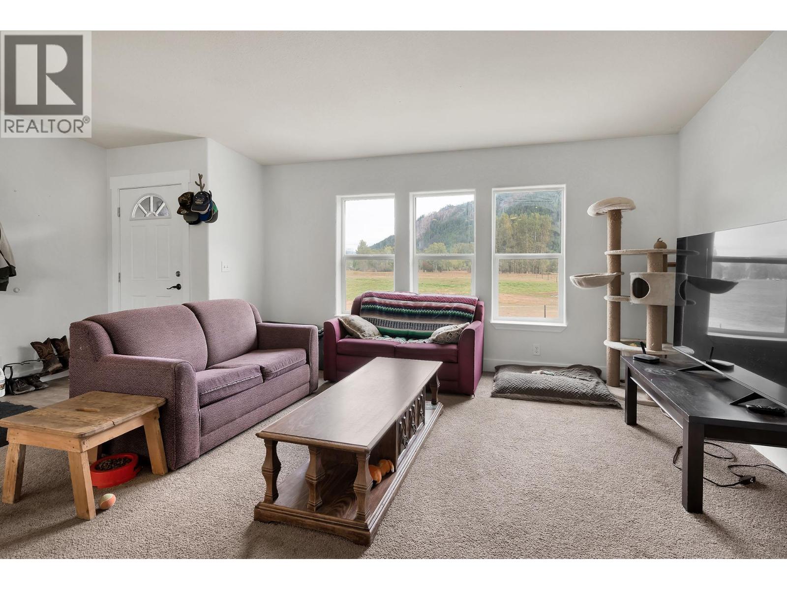 2804 Auldgirth Road, Clearwater, British Columbia  V0E 1N0 - Photo 14 - 10364654