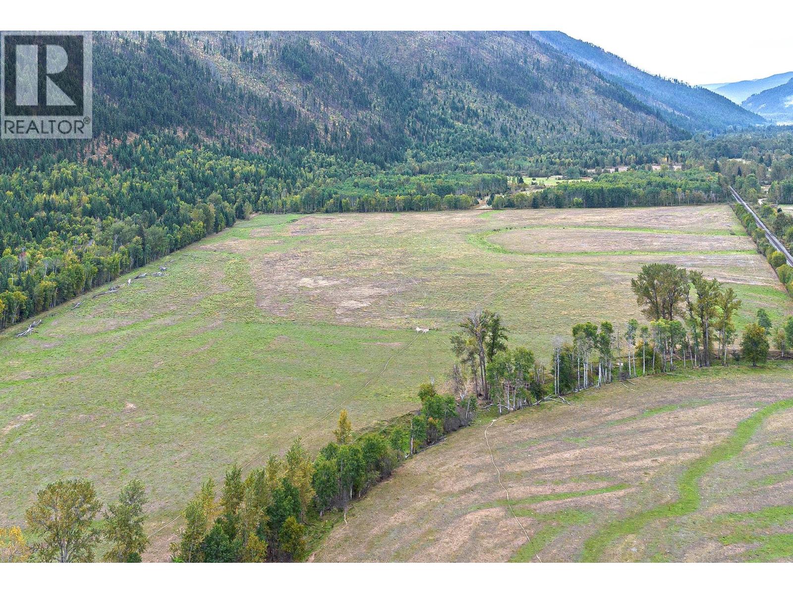 2804 Auldgirth Road, Clearwater, British Columbia  V0E 1N0 - Photo 47 - 10364654