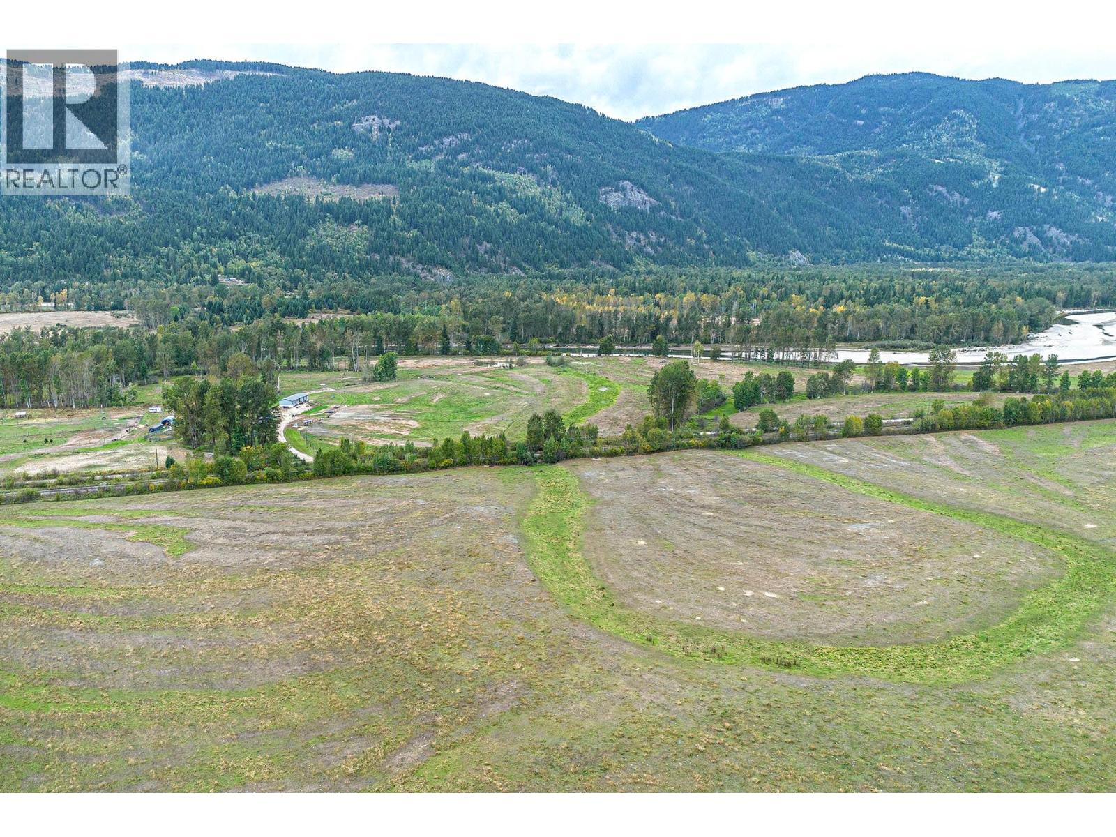 2804 Auldgirth Road, Clearwater, British Columbia  V0E 1N0 - Photo 48 - 10364654