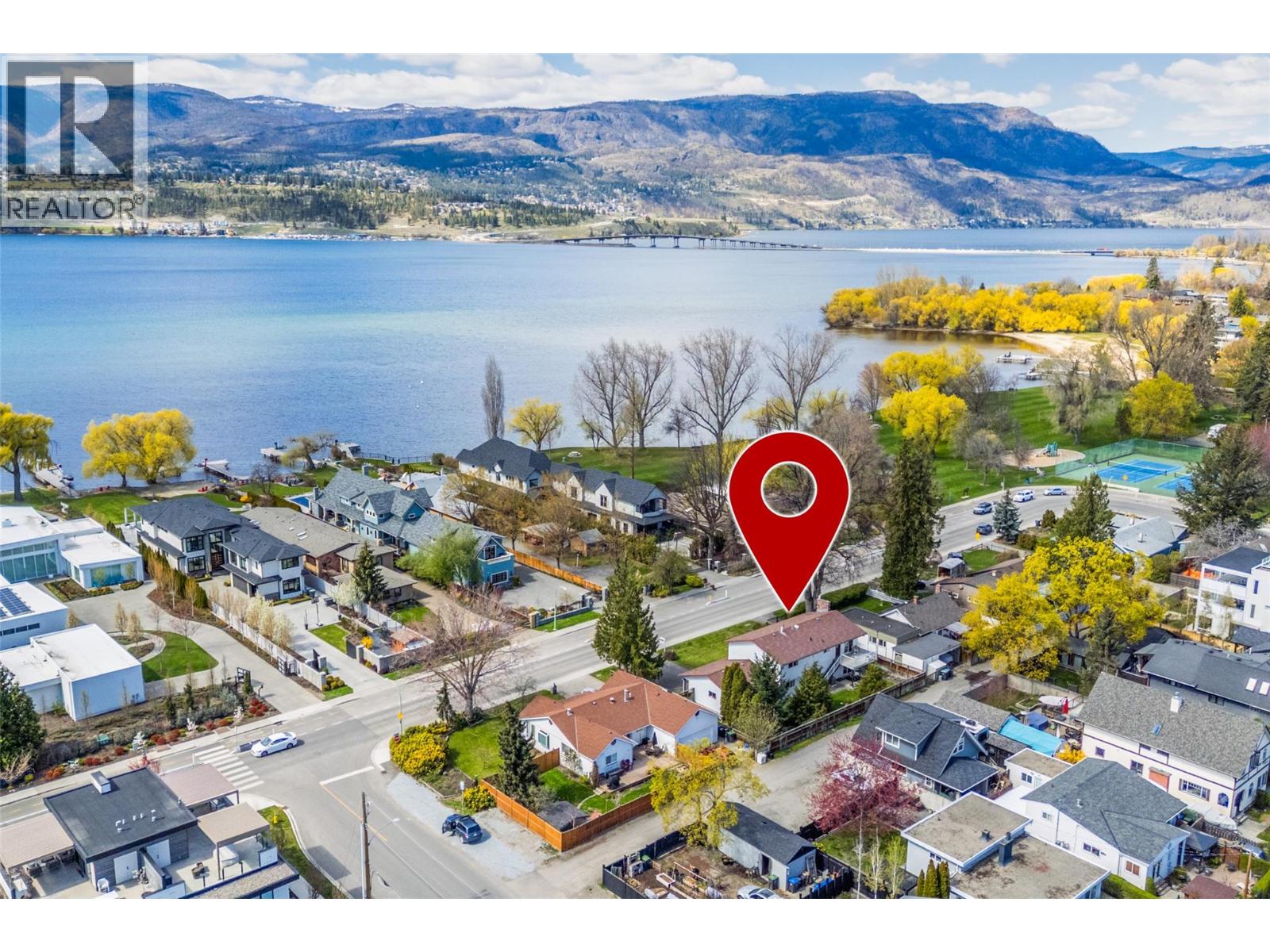 2681 Abbott Street, Kelowna, British Columbia  V1Y 1G3 - Photo 3 - 10364612