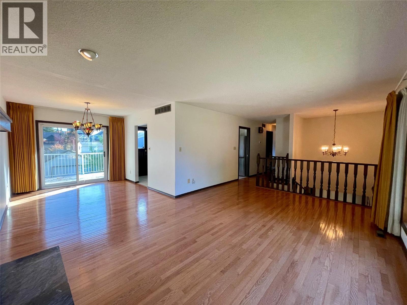 2681 Abbott Street, Kelowna, British Columbia  V1Y 1G3 - Photo 58 - 10364612