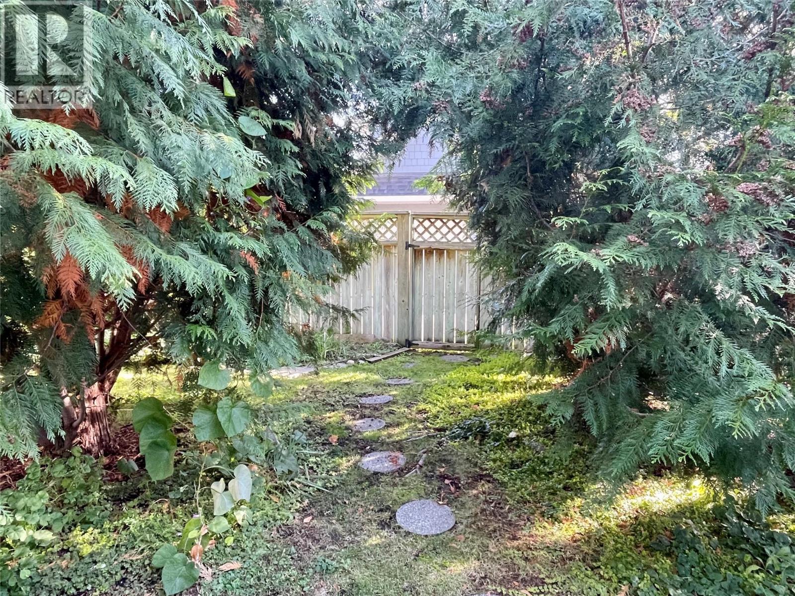 2681 Abbott Street, Kelowna, British Columbia  V1Y 1G3 - Photo 60 - 10364612