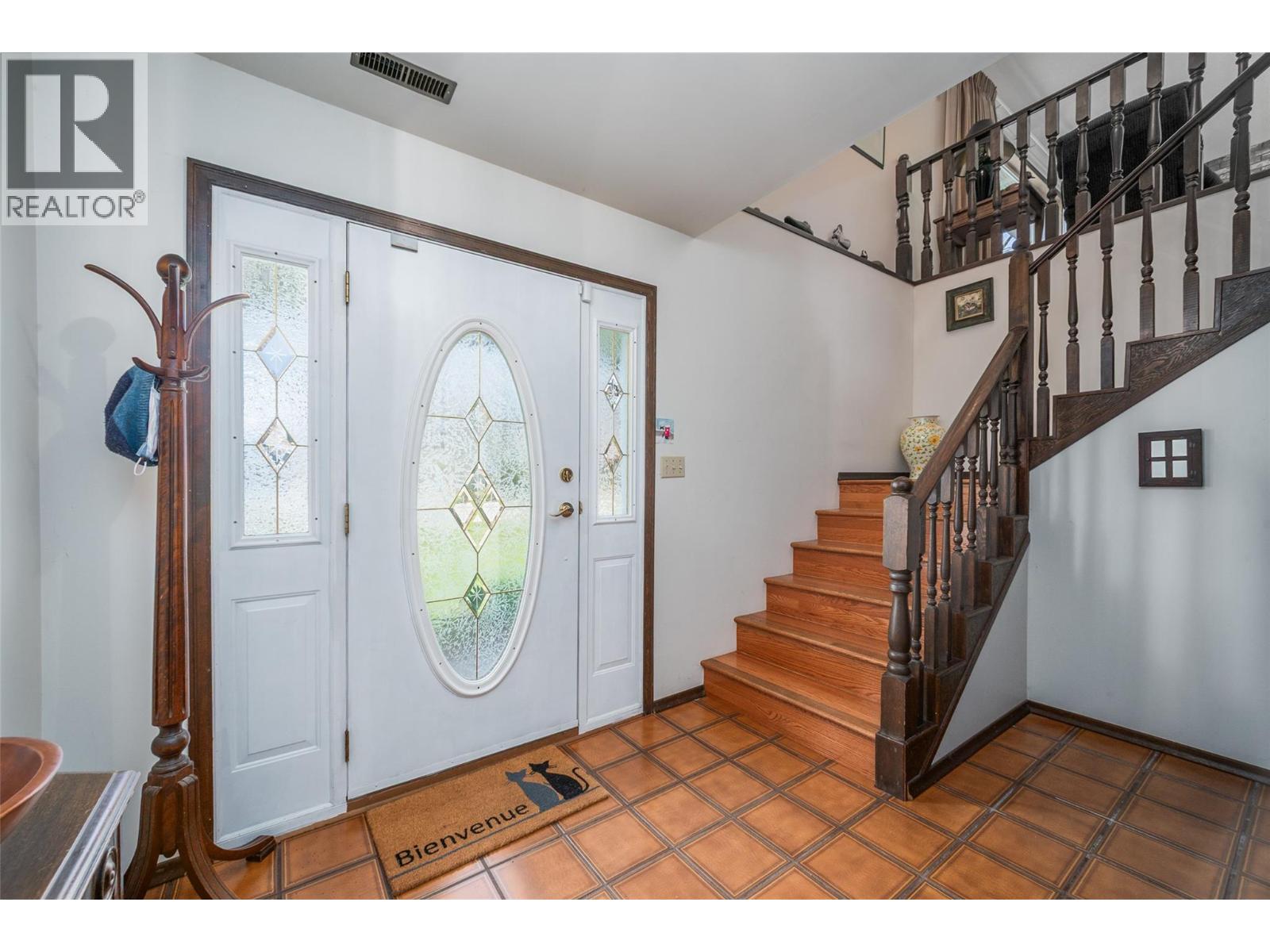 2681 Abbott Street, Kelowna, British Columbia  V1Y 1G3 - Photo 7 - 10364612