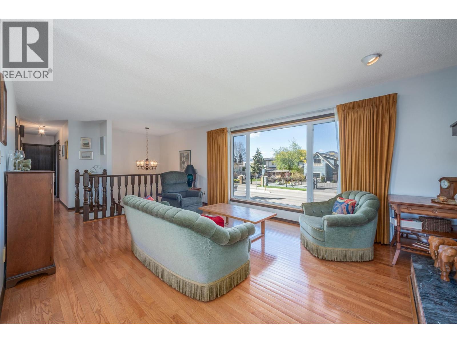 2681 Abbott Street, Kelowna, British Columbia  V1Y 1G3 - Photo 8 - 10364612