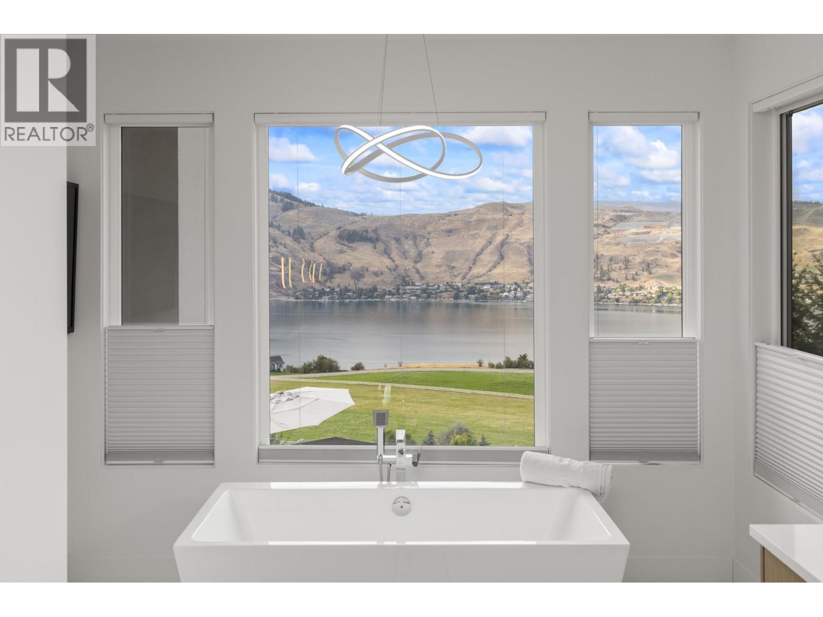 112 Sunset Boulevard, Vernon, British Columbia  V1H 1T7 - Photo 24 - 10364436