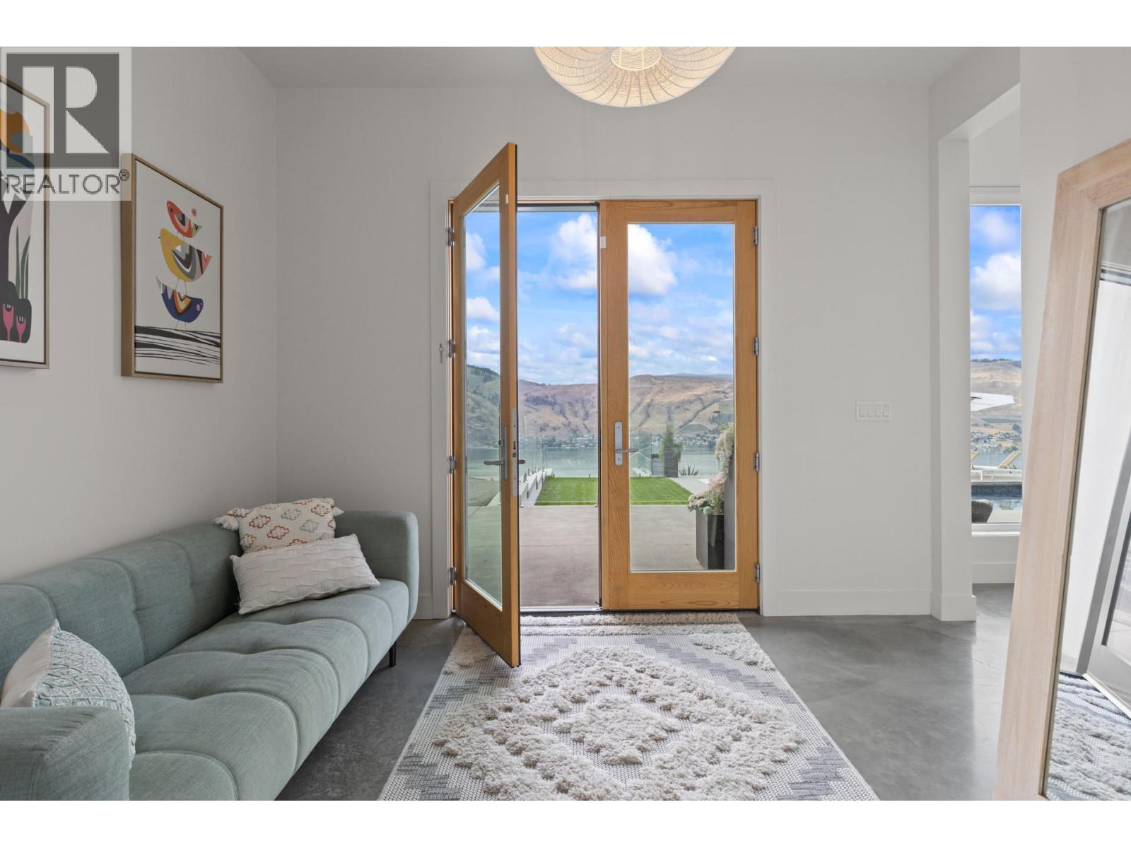 112 Sunset Boulevard, Vernon, British Columbia  V1H 1T7 - Photo 47 - 10364436