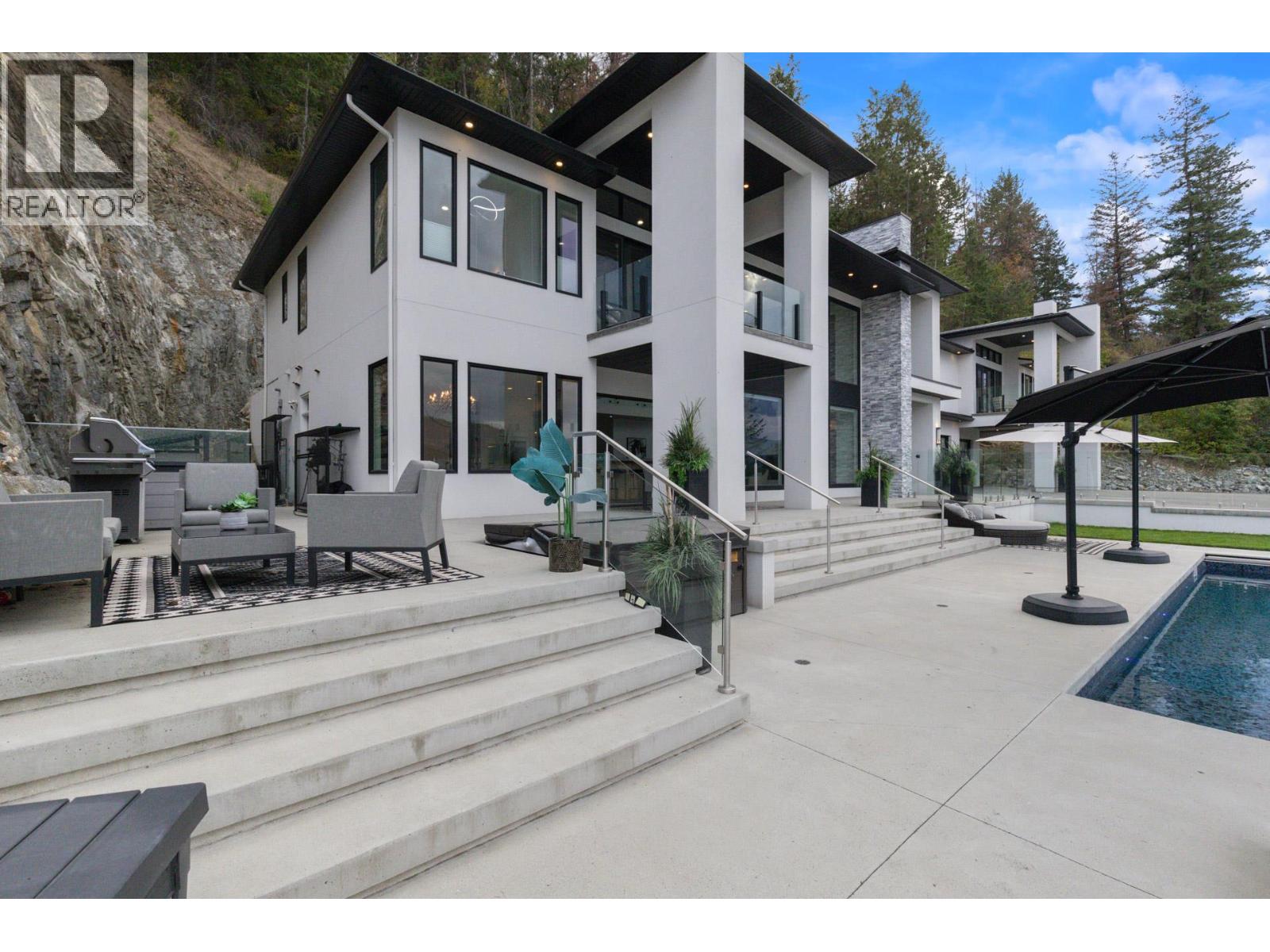 112 Sunset Boulevard, Vernon, British Columbia  V1H 1T7 - Photo 72 - 10364436