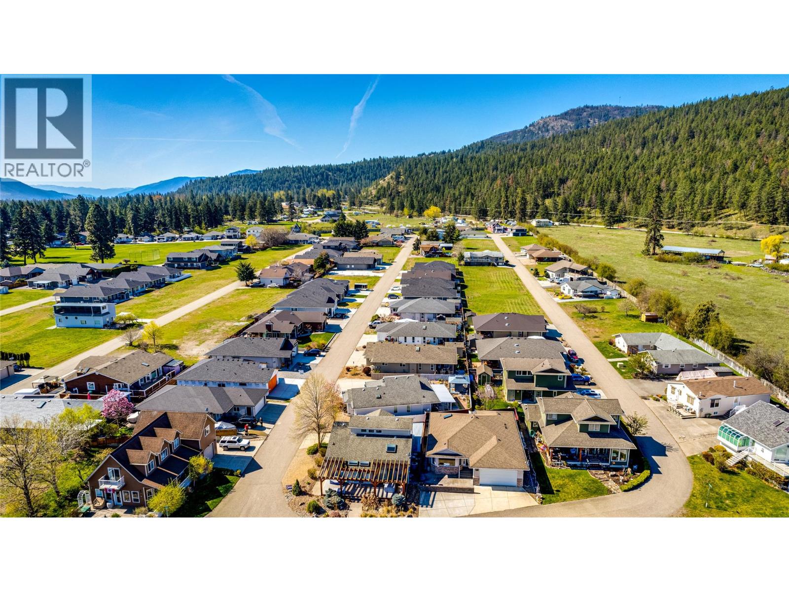 649 Elk Street, Vernon, British Columbia  V1H 2A1 - Photo 3 - 10364652