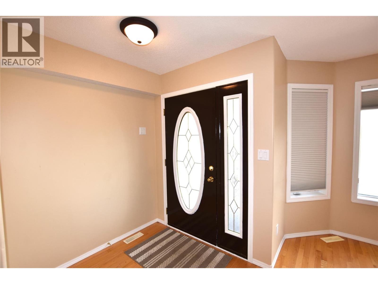 649 Elk Street, Vernon, British Columbia  V1H 2A1 - Photo 6 - 10364652