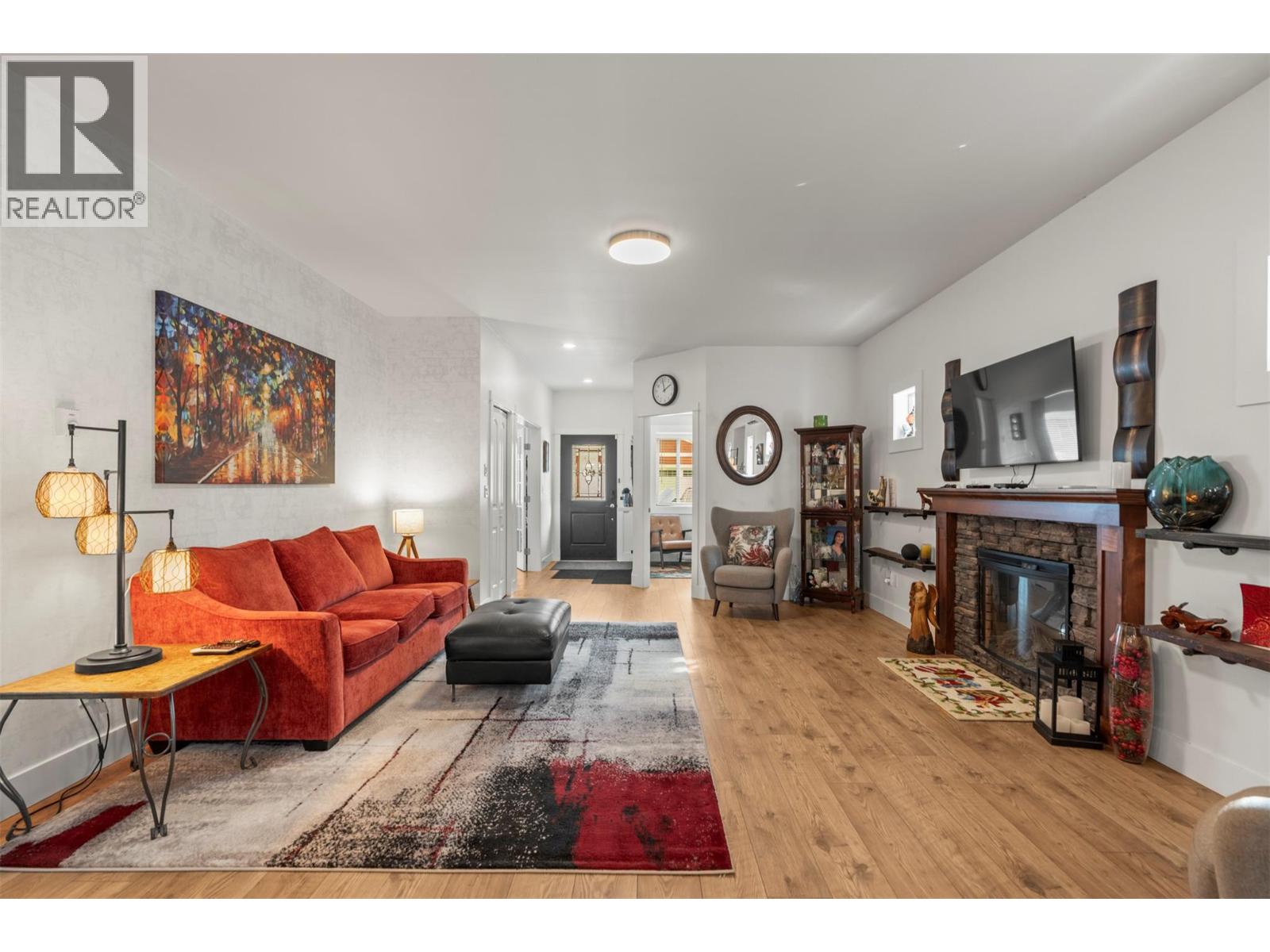 205 Falcon Avenue, Vernon, British Columbia  V1H 2A1 - Photo 11 - 10364338