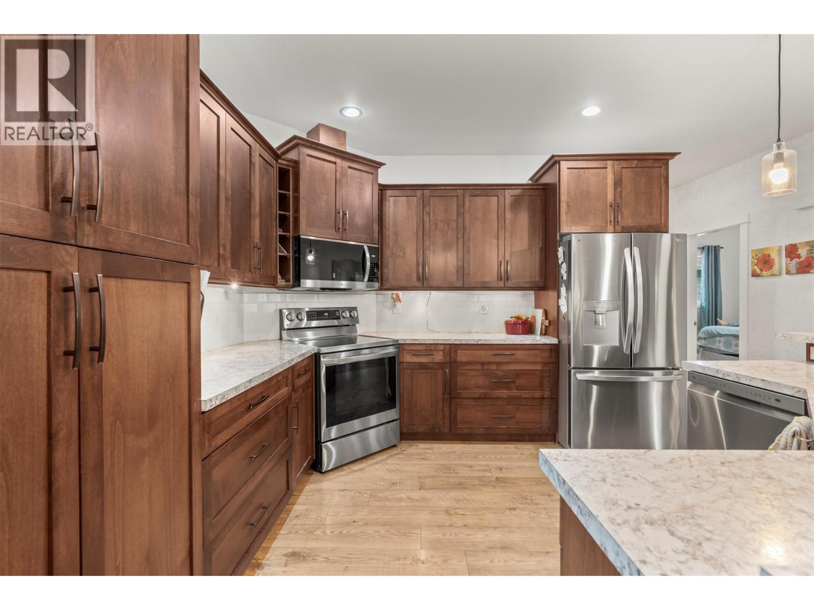 205 Falcon Avenue, Vernon, British Columbia  V1H 2A1 - Photo 17 - 10364338