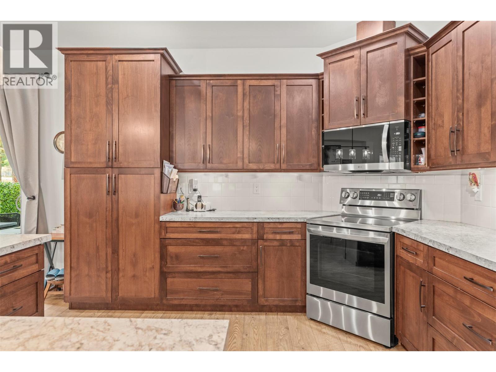 205 Falcon Avenue, Vernon, British Columbia  V1H 2A1 - Photo 18 - 10364338