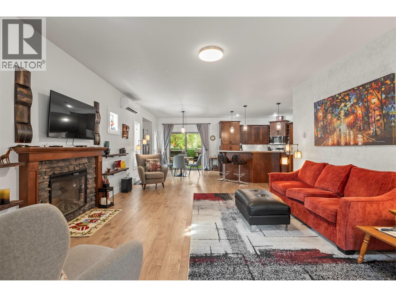 205 Falcon Avenue, Vernon, British Columbia  V1H 2A1 - Photo 9 - 10364338